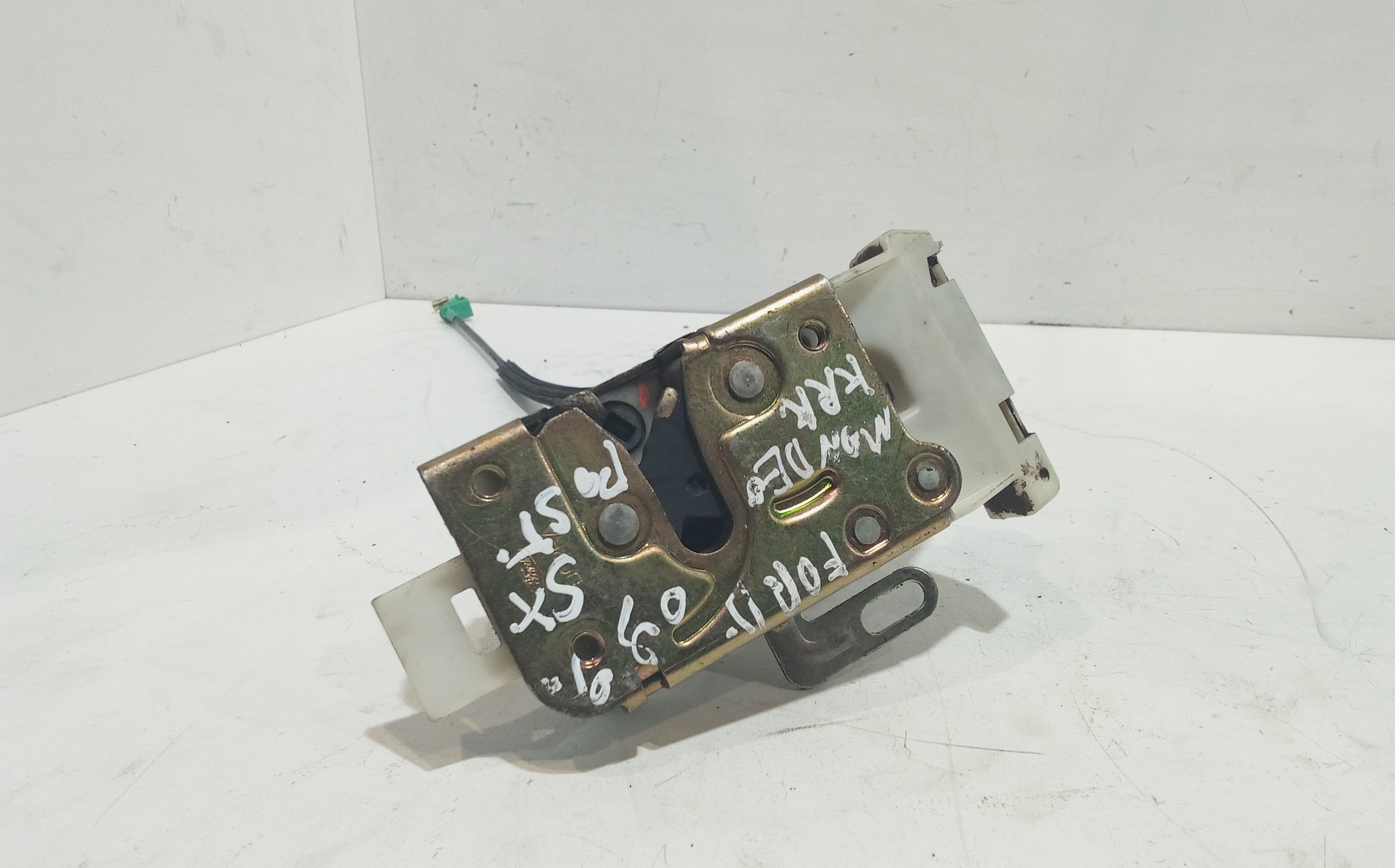 Serratura Posteriore Sinistra per Ford Mondeo Berlina 2 Serie (1996 - 2000)