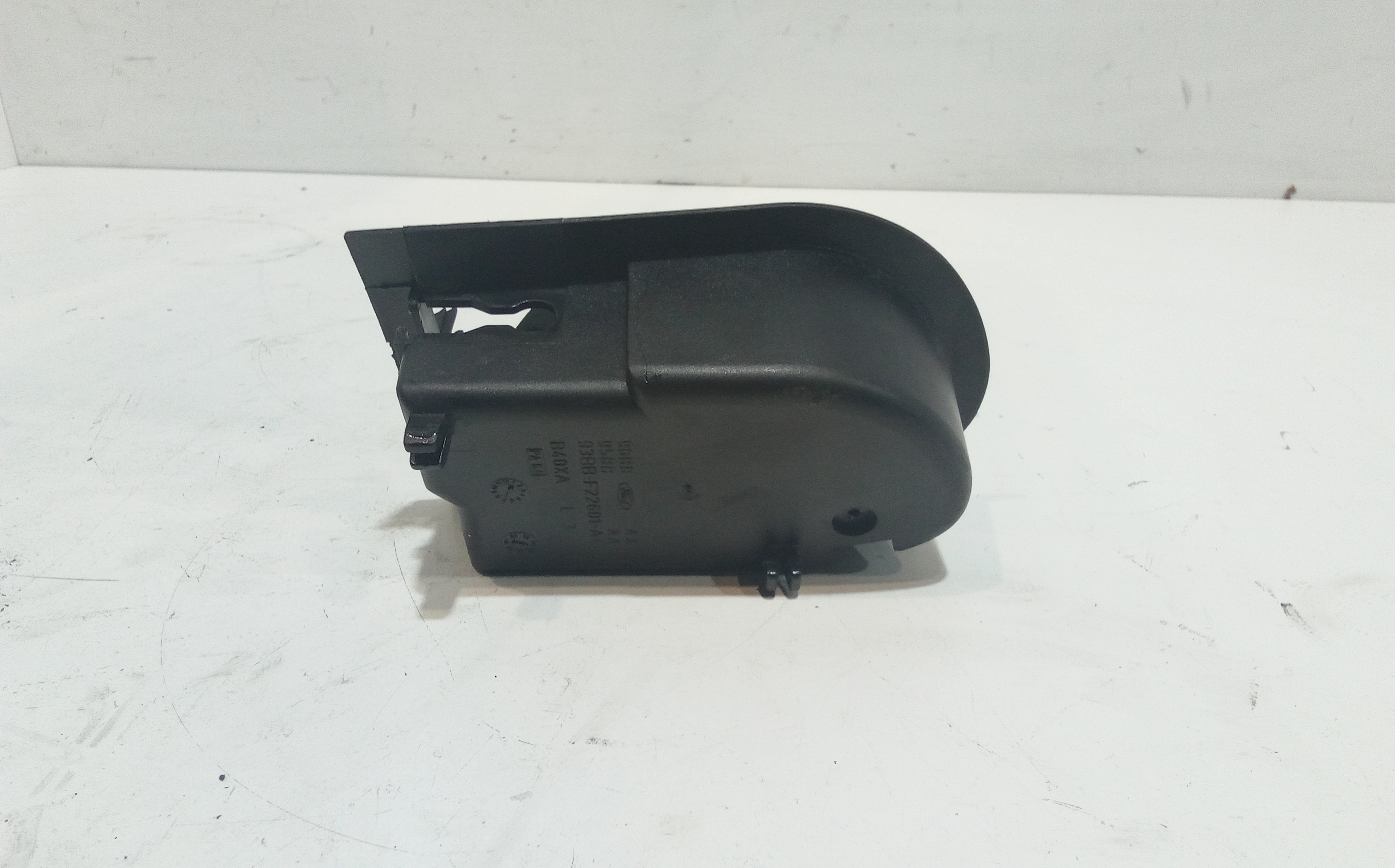 Maniglia interna Posteriore Sinistra per Ford Mondeo Berlina 2 Serie (1996 - 2000)