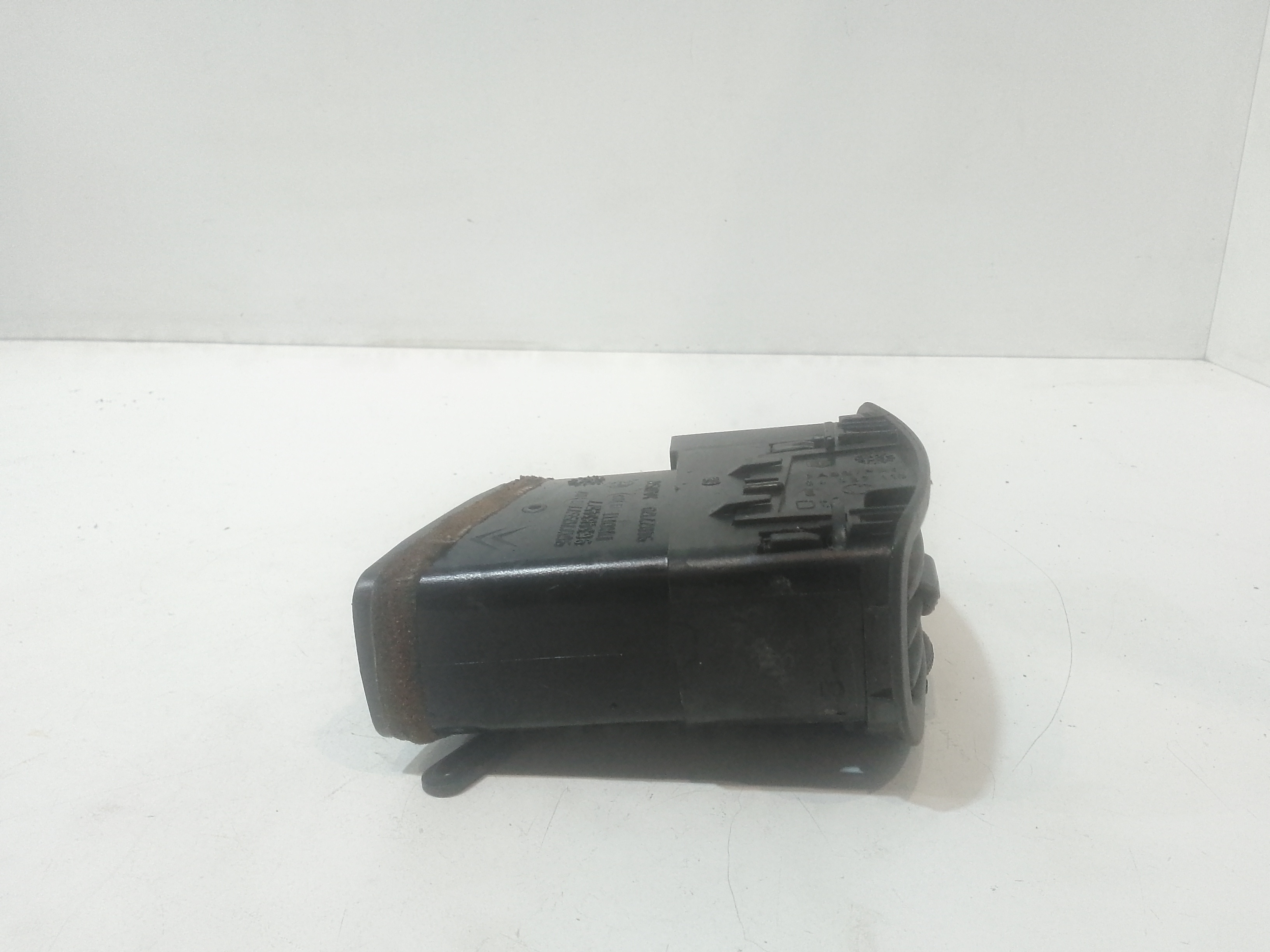 Bocchetta aria cruscotto lato passeggero per Citroen Saxo 2 Serie (1999 - 2002)