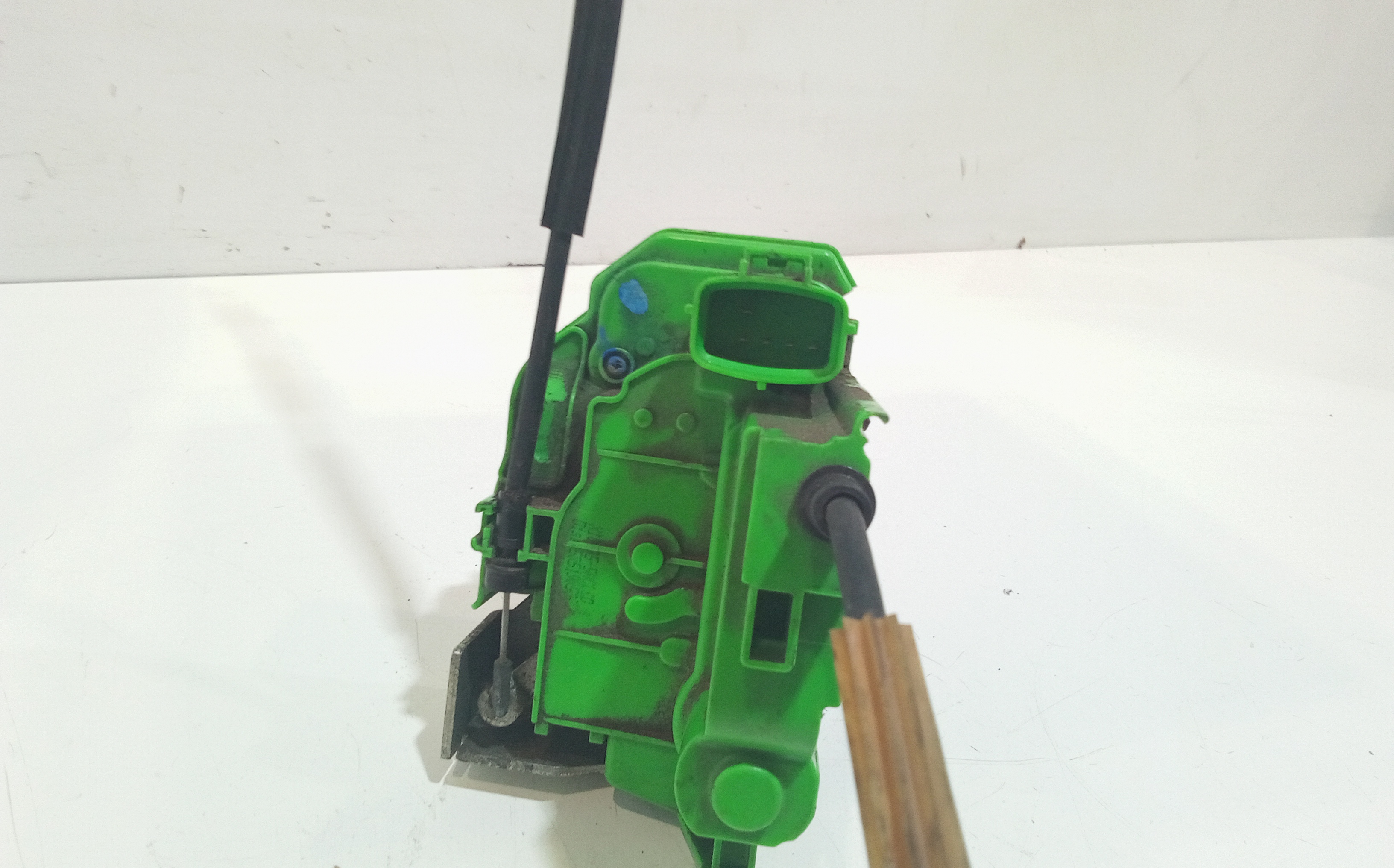 Serratura Anteriore Destra per Alfa Romeo Mito Serie (955_) (08>) (2008 - In produzione)