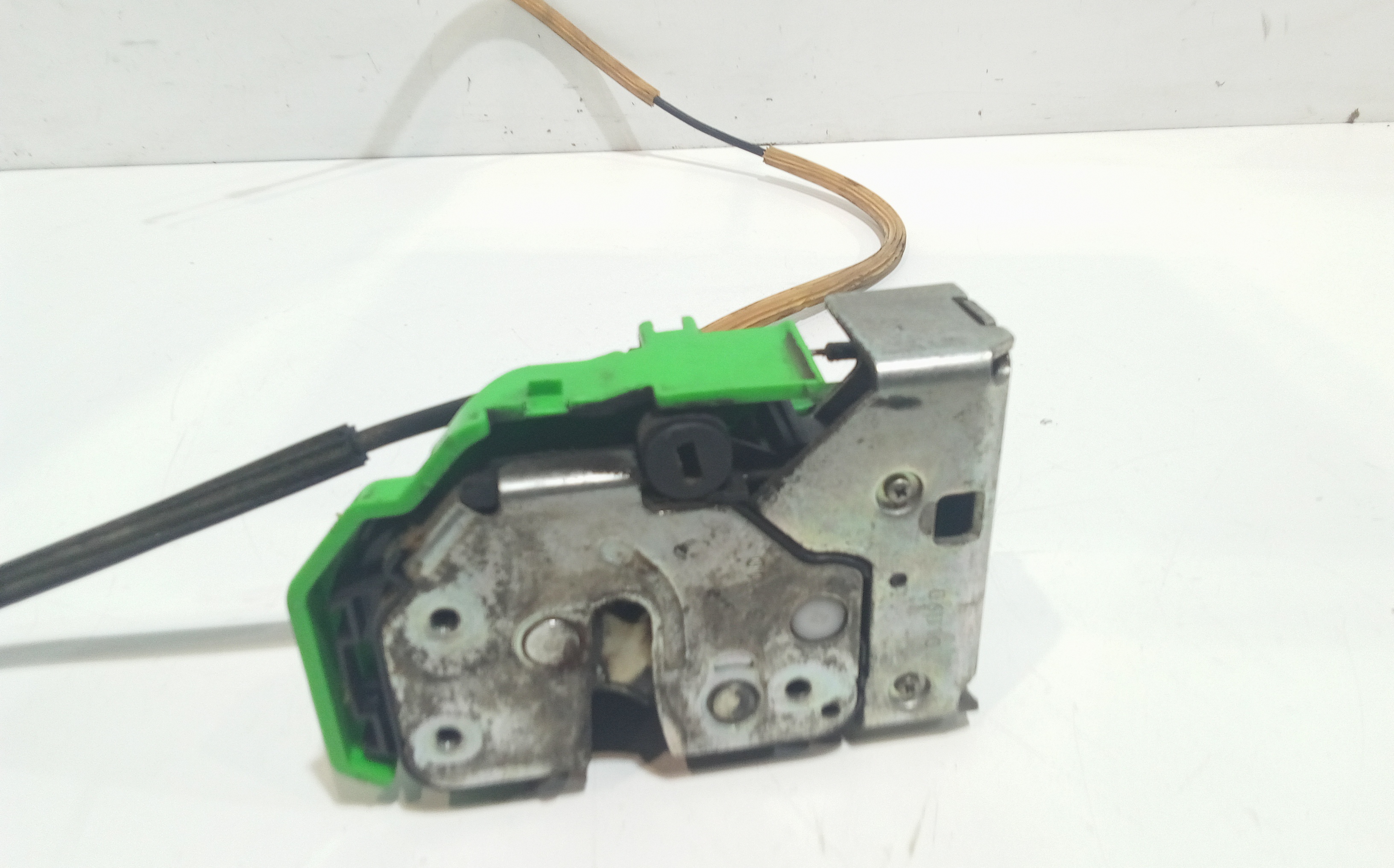 Serratura Anteriore Destra per Alfa Romeo Mito Serie (955_) (08>) (2008 - In produzione)