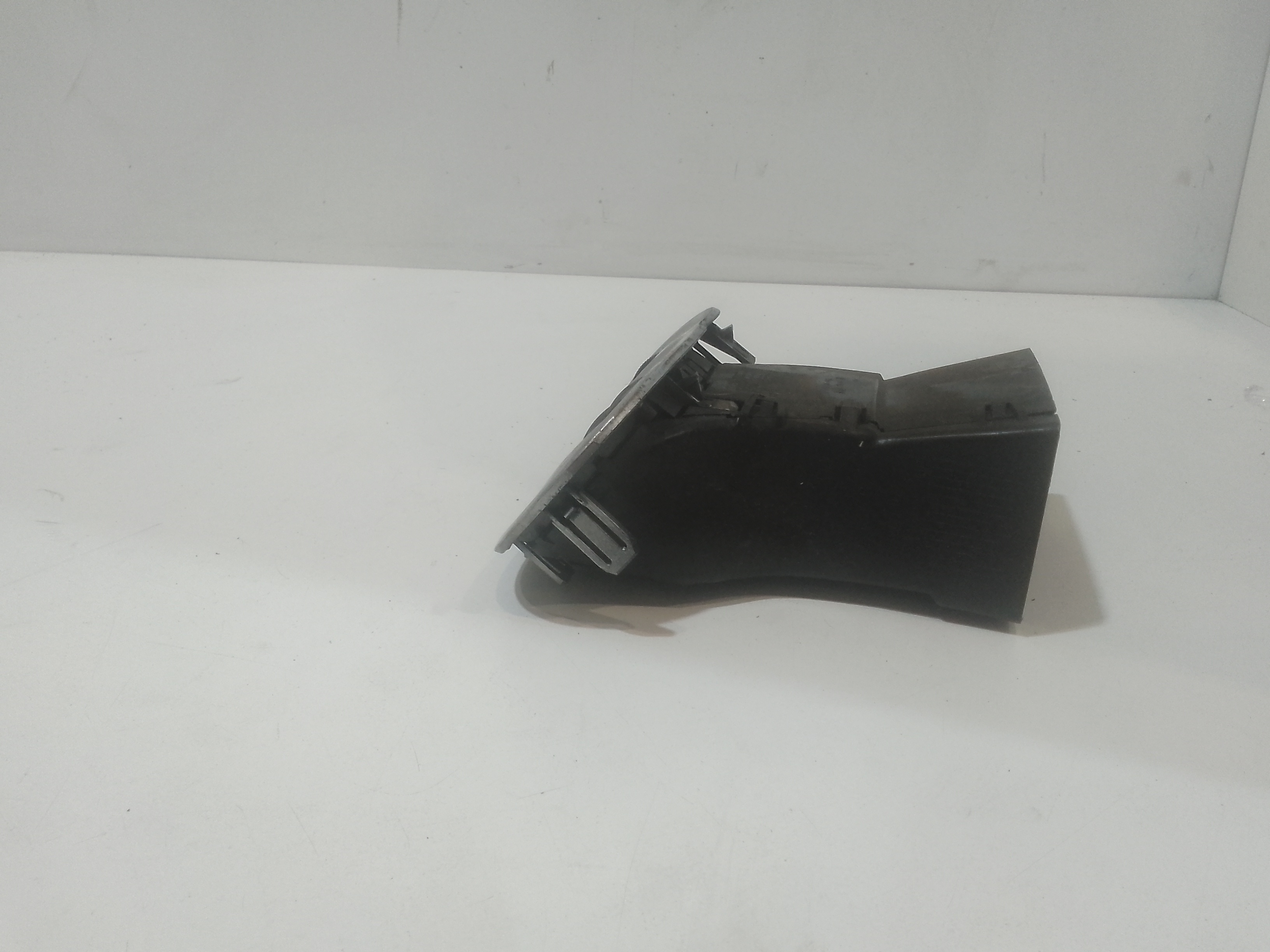 Bocchetta aria cruscotto lato passeggero per Renault Modus 1 Serie (2004 - 2006)