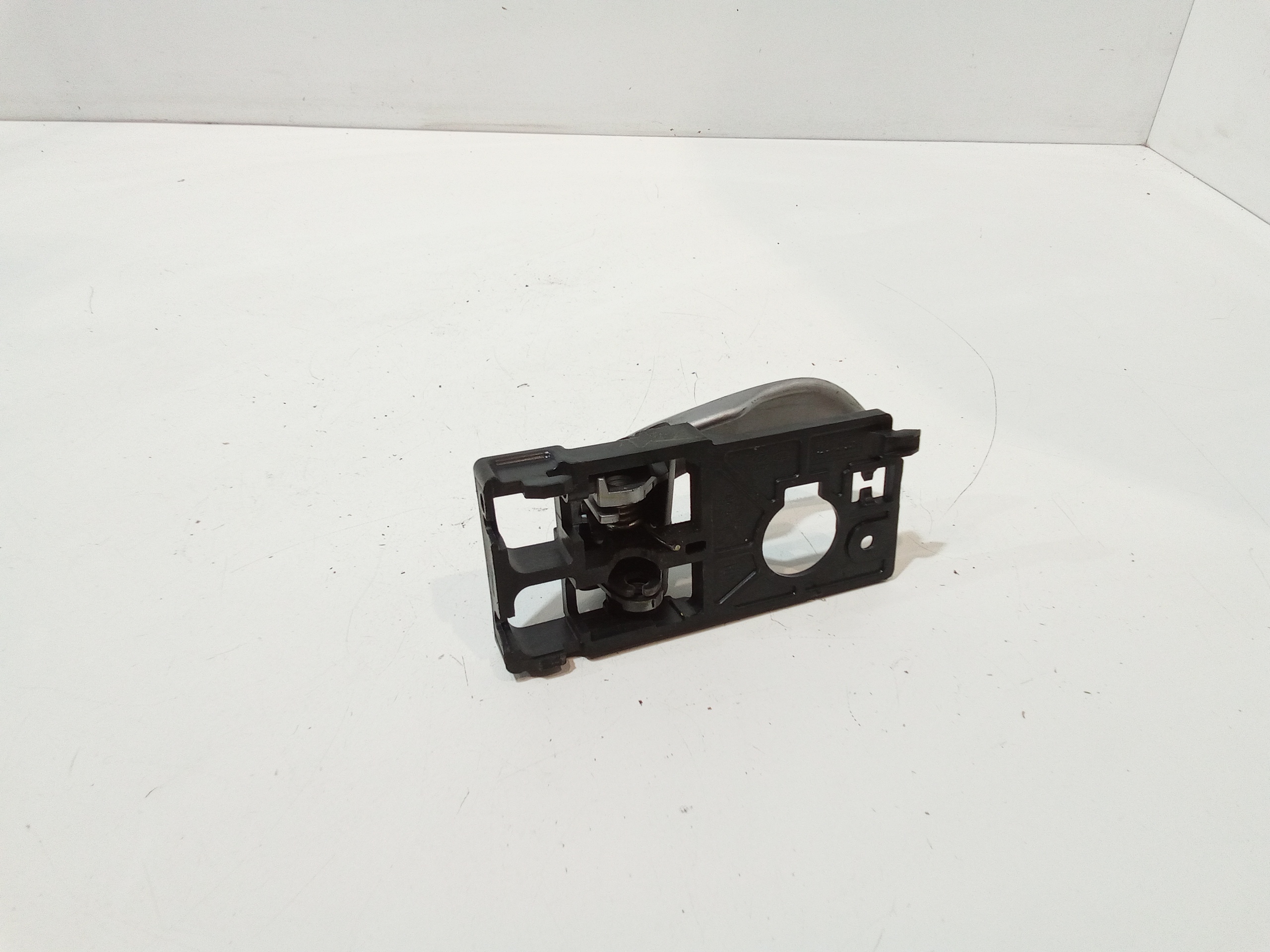 Maniglia interna Posteriore Sinistra per Hyundai I10 1 Serie (2007 - 2011)