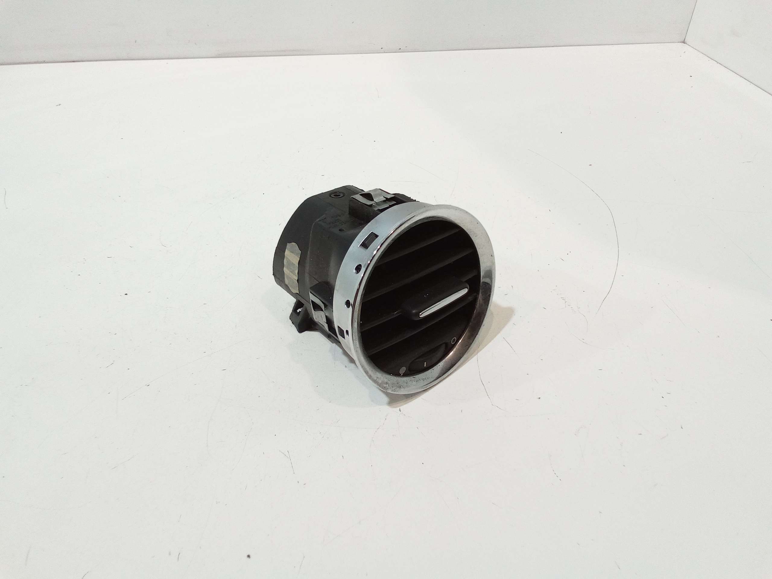 Bocchetta aria cruscotto lato guida per Fiat 500 Serie (07>14) (2007 - 2014)