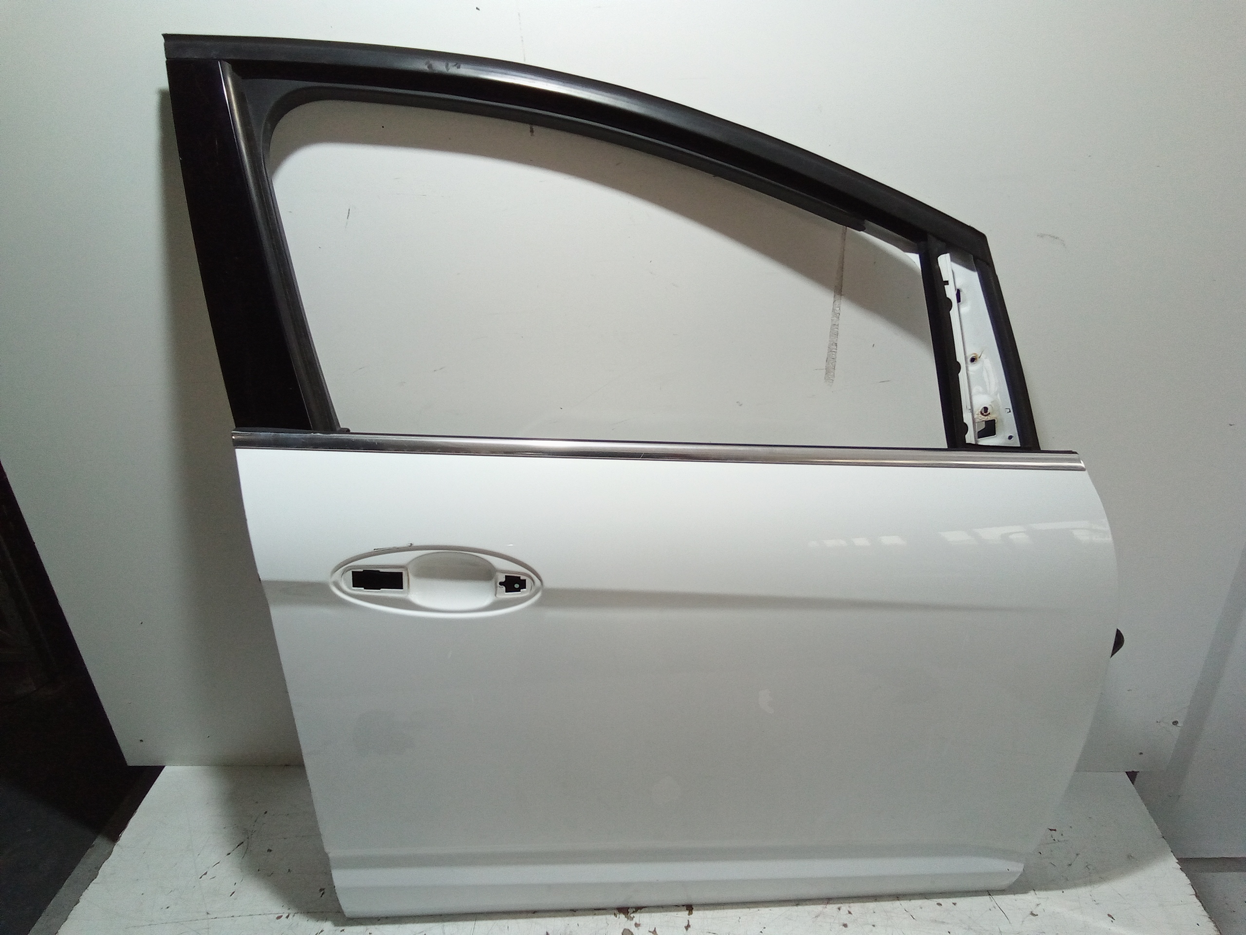 Portiera anteriore Destra per Ford C - Max Serie (10>) (2010 - In produzione)