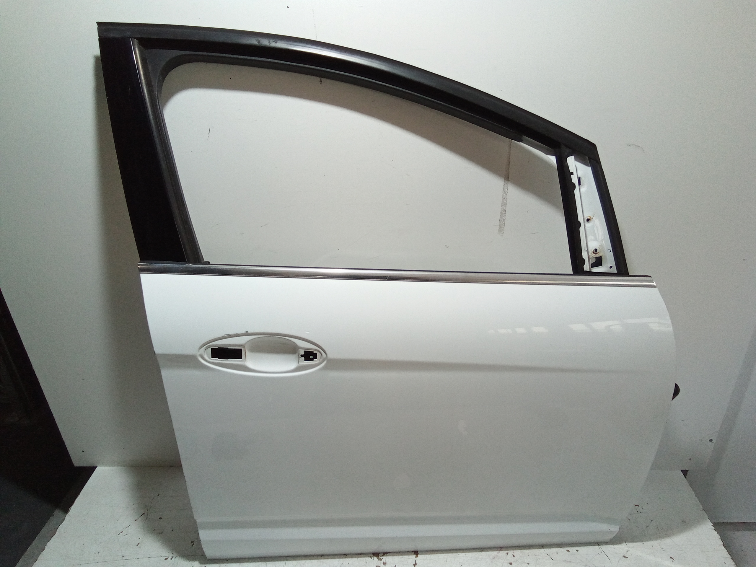 Portiera anteriore Destra per Ford C - Max Serie (10>) (2010 - In produzione)