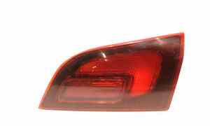 Stop Posteriore Destro Integrato nel Portello per Opel Astra J 2 Serie (2011 - In produzione)
