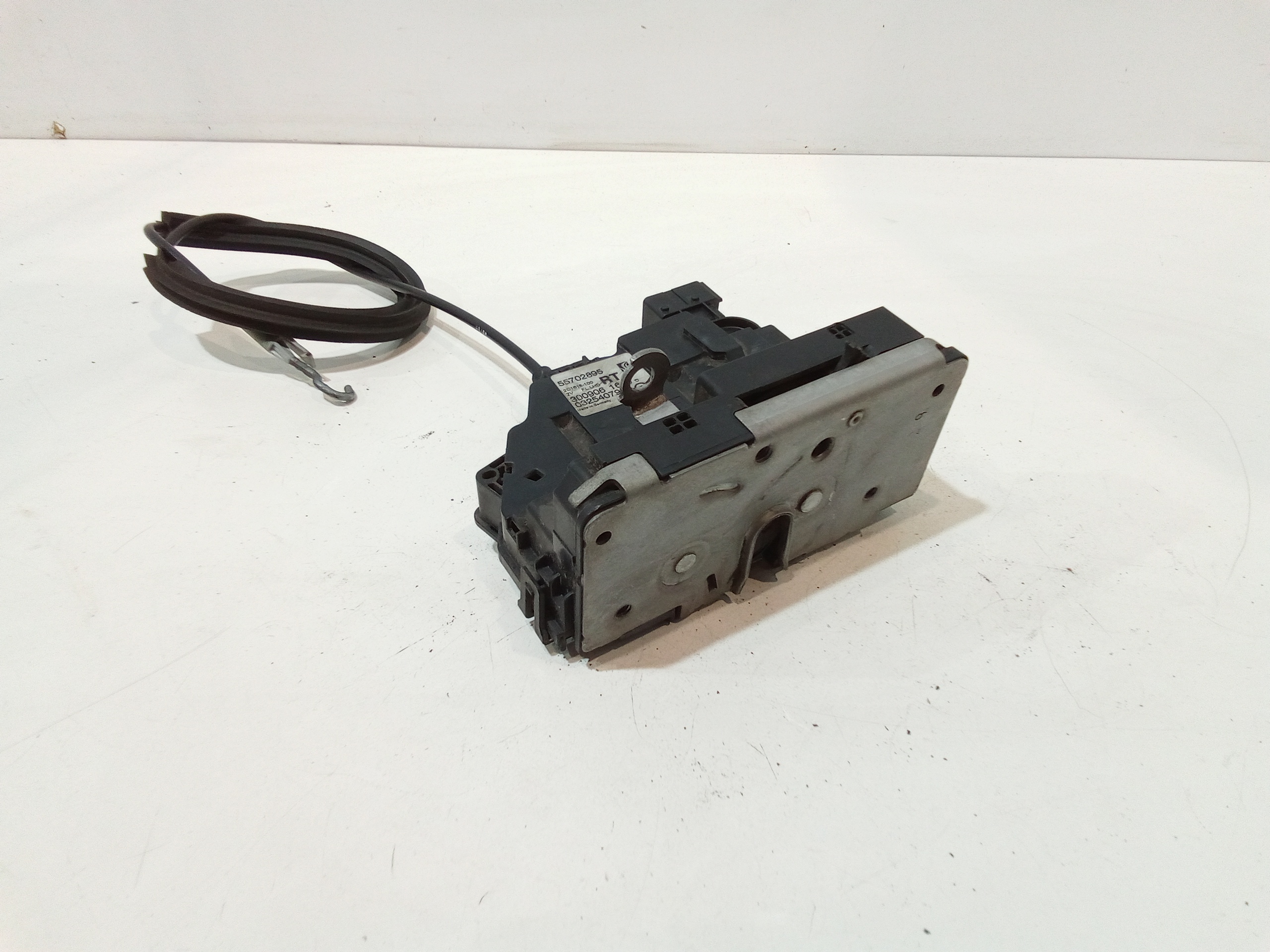 Serratura Anteriore Sinistra per Opel Corsa D 3p 1 Serie (2006 - In produzione)