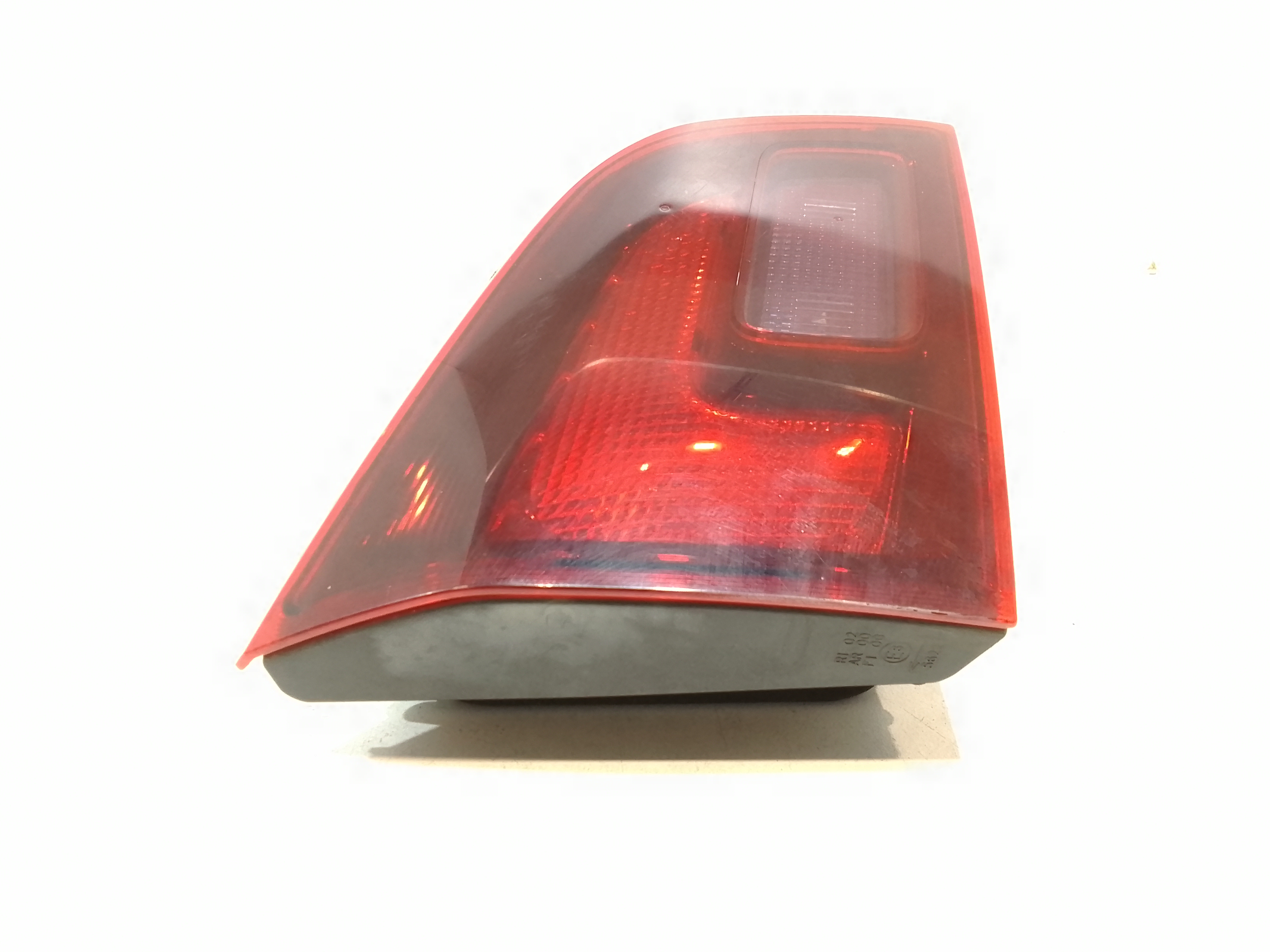 Stop Posteriore Sinistro Integrato nel Portello per Opel Astra J 2 Serie (2011 - In produzione)