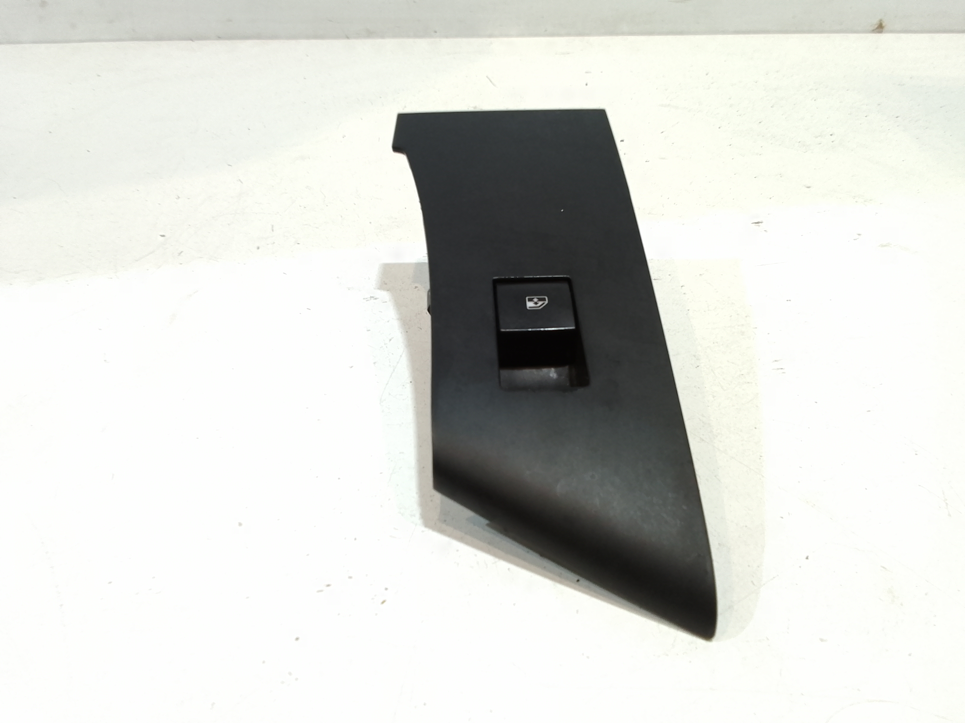 Pulsantiera Posteriore Sinistra per  Astra J 2 Serie (2011 - In produzione)