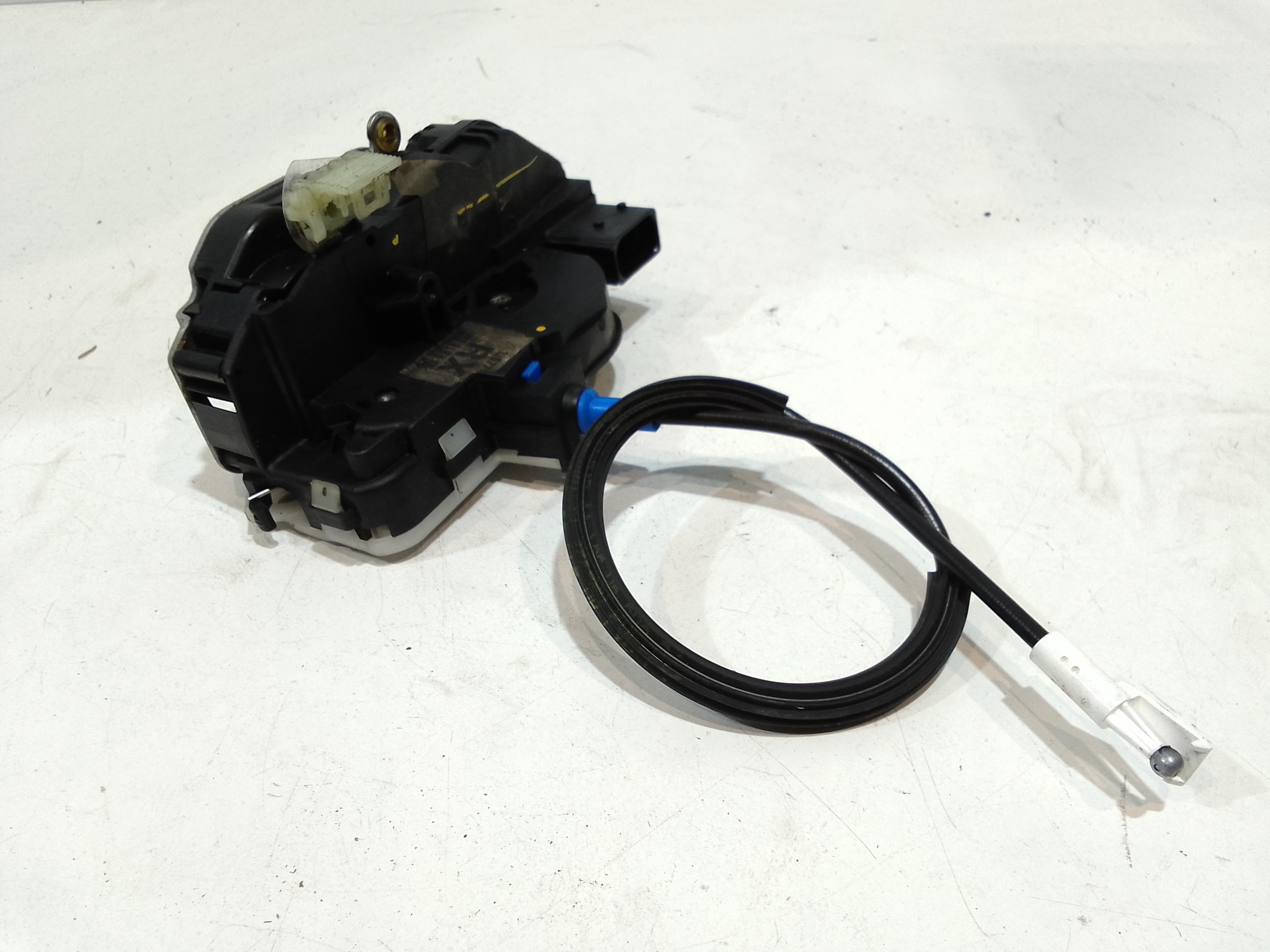 Serratura Anteriore Destra per Opel Astra J 2 Serie (2011 - In produzione)