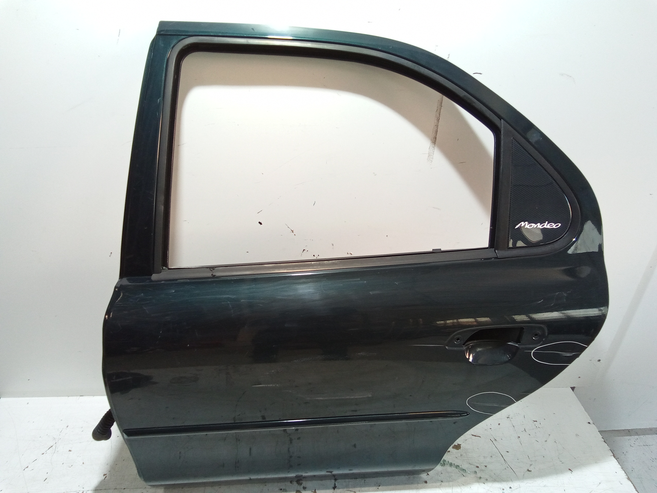 Portiera Posteriore Sinistra per Ford Mondeo Berlina 2 Serie (1996 - 2000)