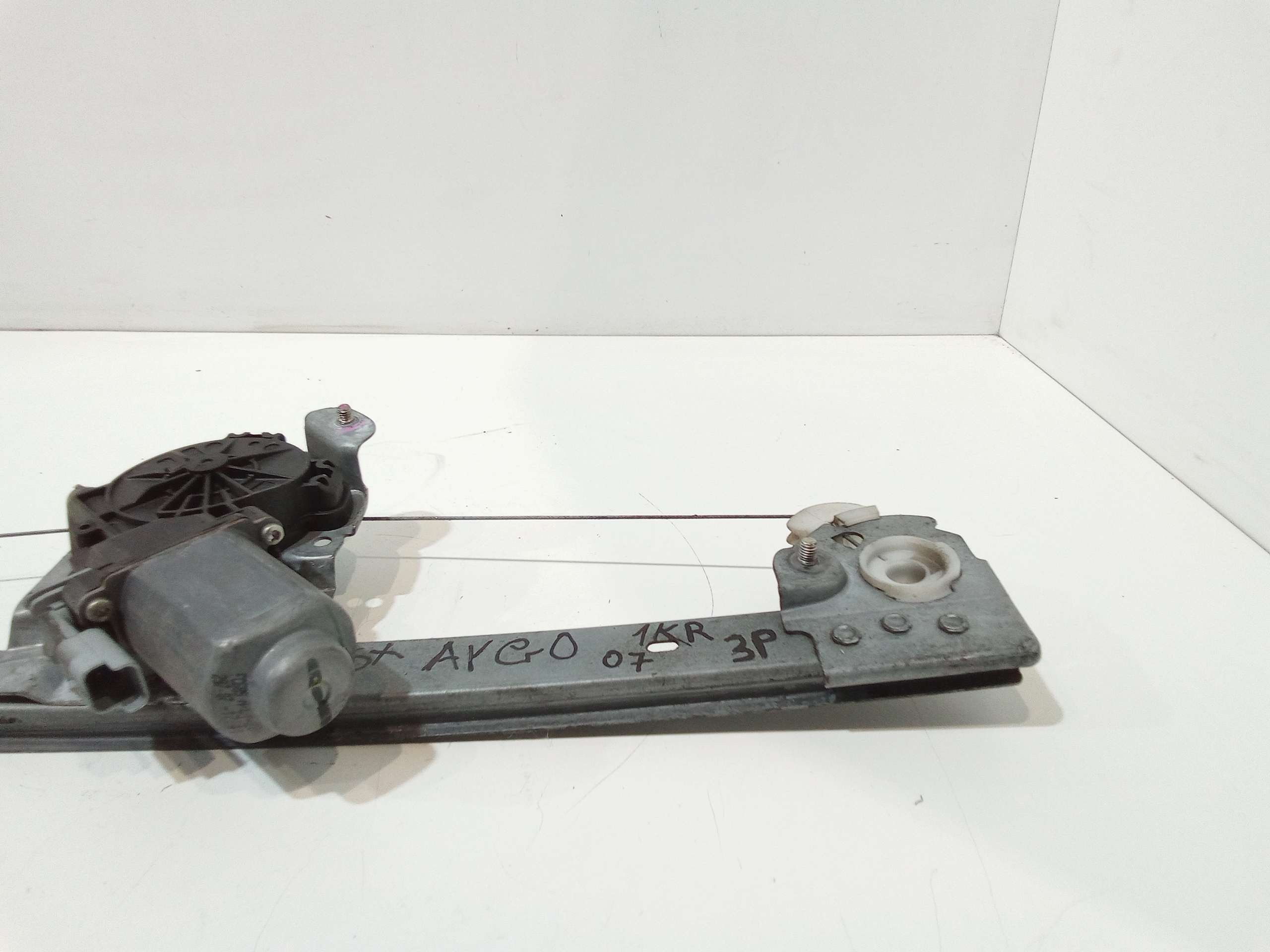 Cremagliera anteriore sinistra Guida per Toyota Aygo 1 Serie (2005 - 2008)