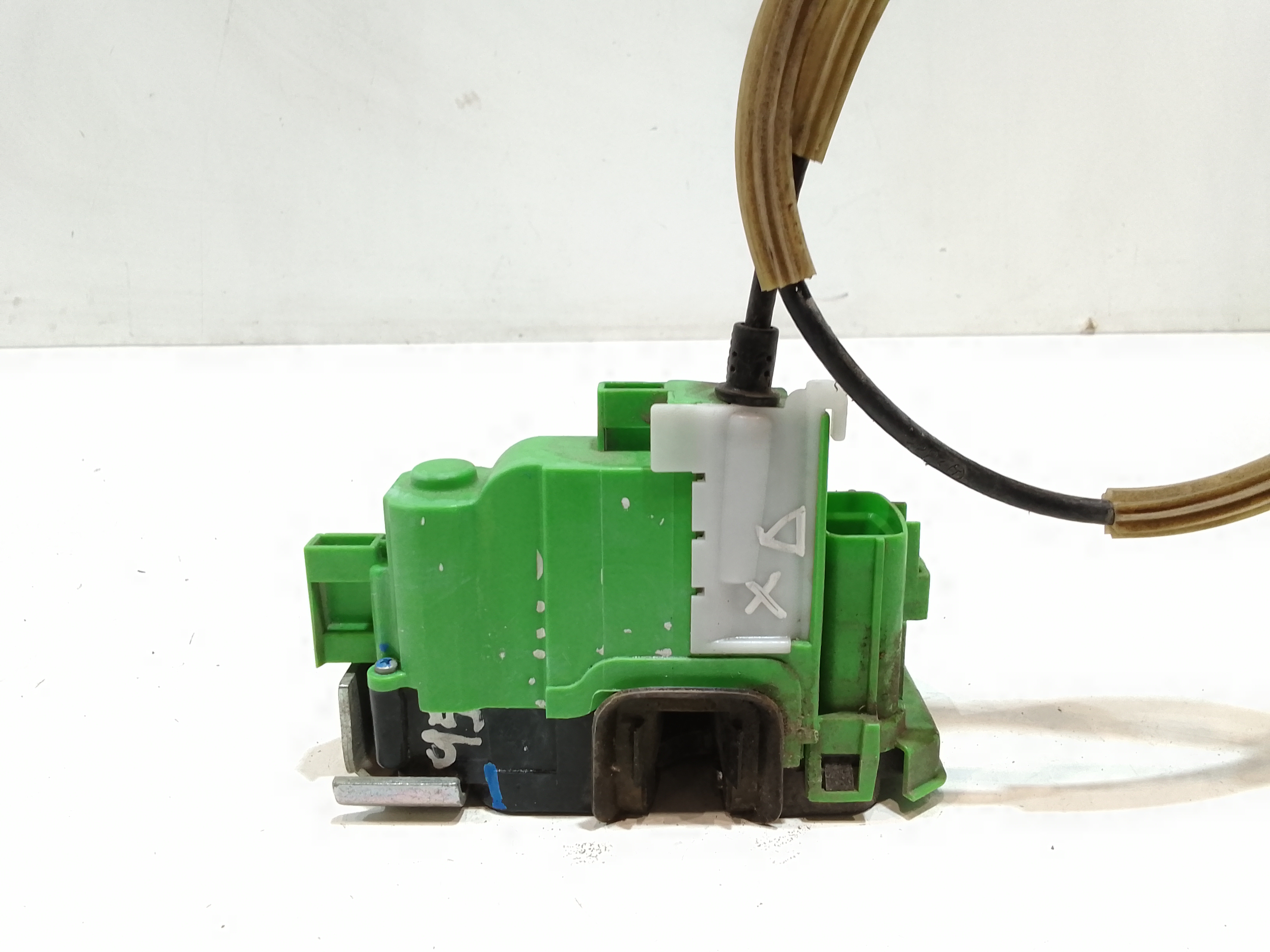 Serratura Anteriore Destra per Alfa Romeo Mito Serie (955_) (08>) (2008 - In produzione)