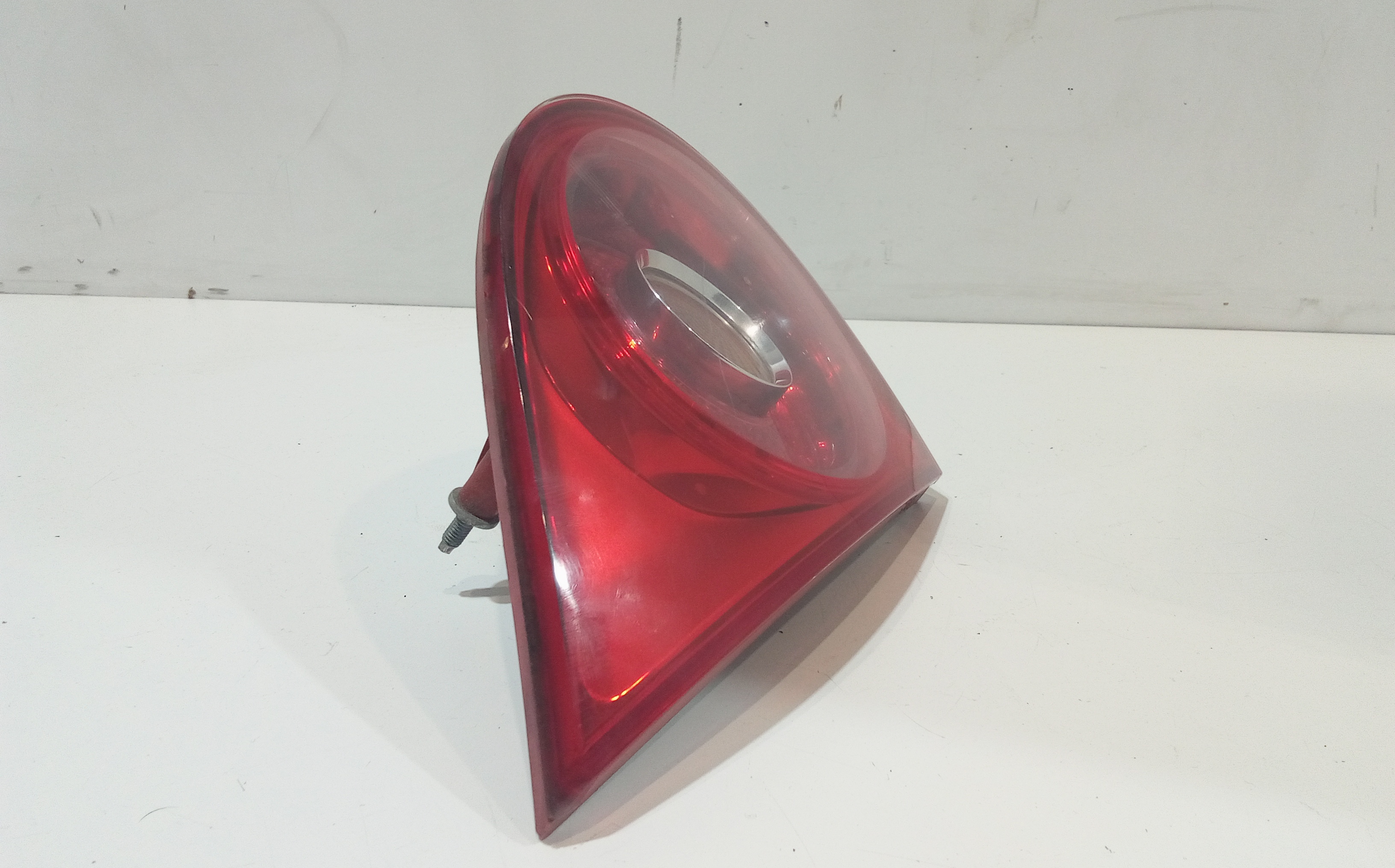 Stop Posteriore Sinistro Integrato nel Portello per Volkswagen Golf 5 Berlina (03>08) (2003 - 2008)