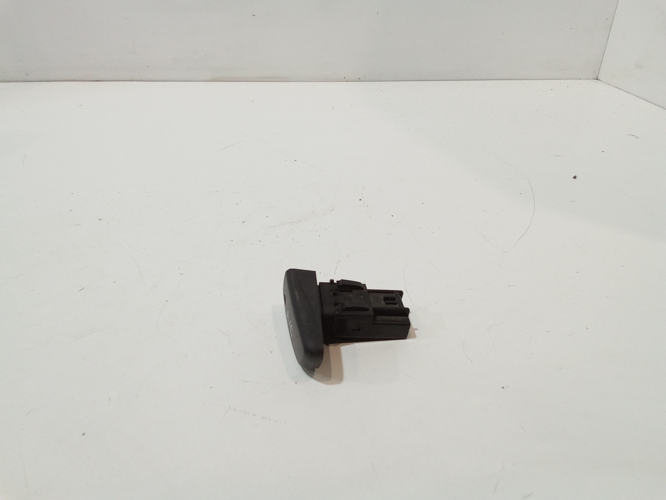 Pulsante Ricircolo Aria Condizionata per Peugeot 107 1 Serie (2005 - In produzione)