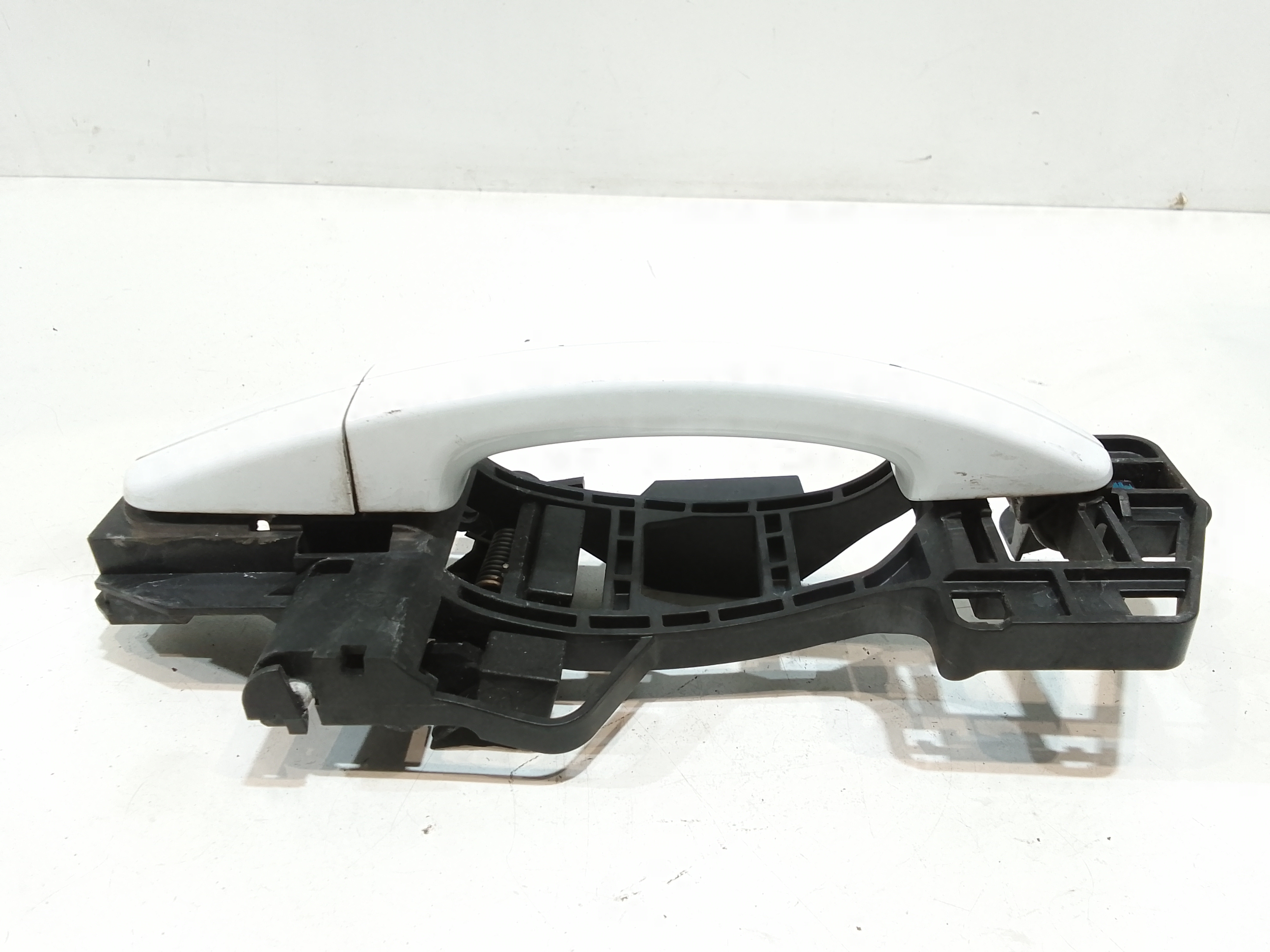 Maniglia esterna Posteriore Sinistra per Ford C - Max Serie (10>) (2010 - In produzione)