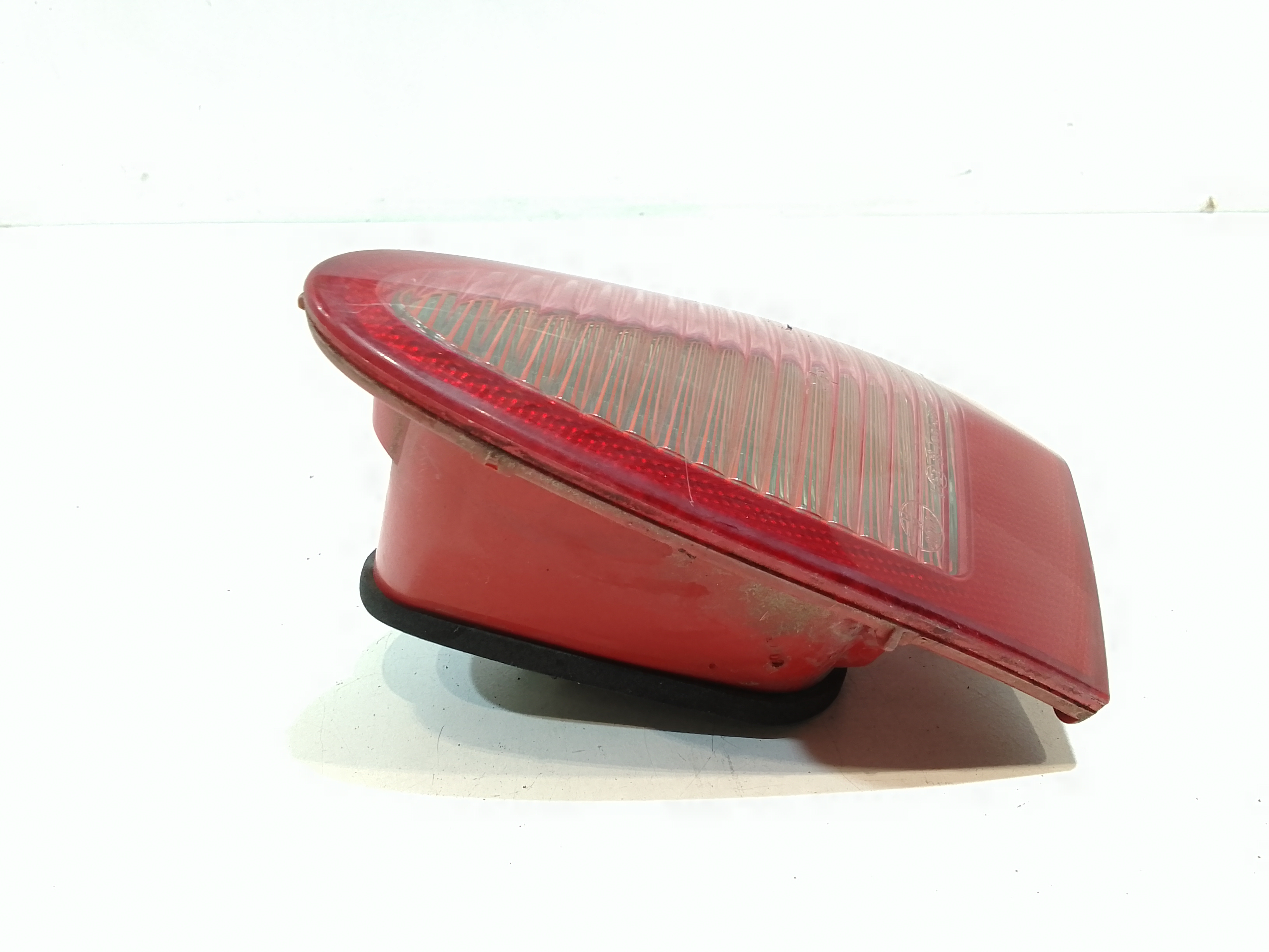 Stop Posteriore Destro Integrato nel Portello per Alfa Romeo 147 Serie (937) (00>05<) (2000 - 2005)