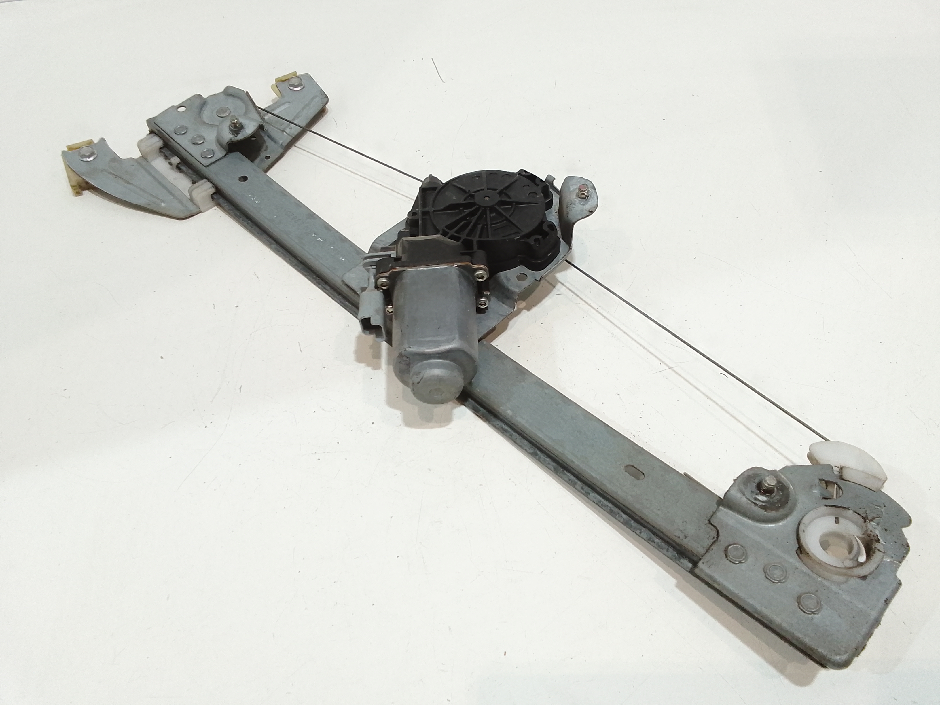 Cremagliera anteriore sinistra Guida per Peugeot 107 1 Serie (2005 - In produzione)