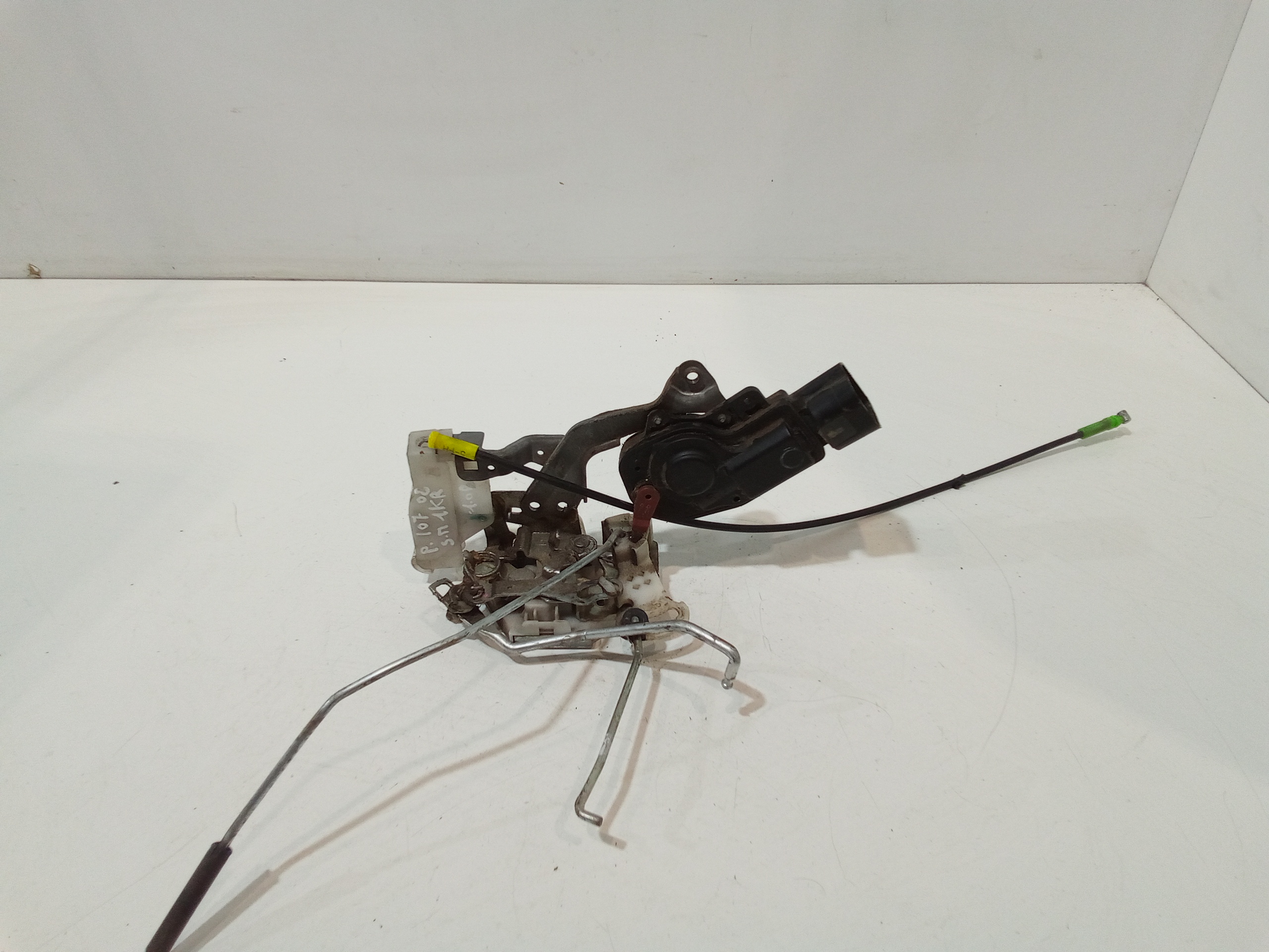 Serratura Anteriore Destra per Peugeot 107 1 Serie (2005 - In produzione)