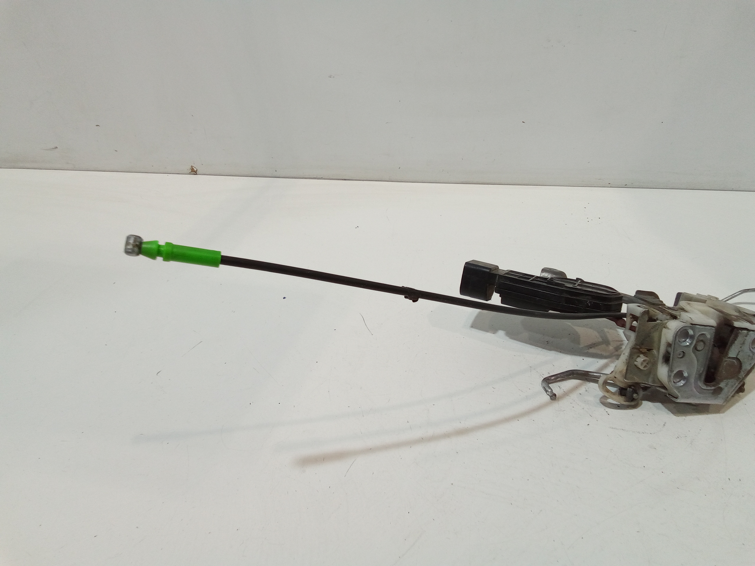 Serratura Anteriore Destra per Peugeot 107 1 Serie (2005 - In produzione)