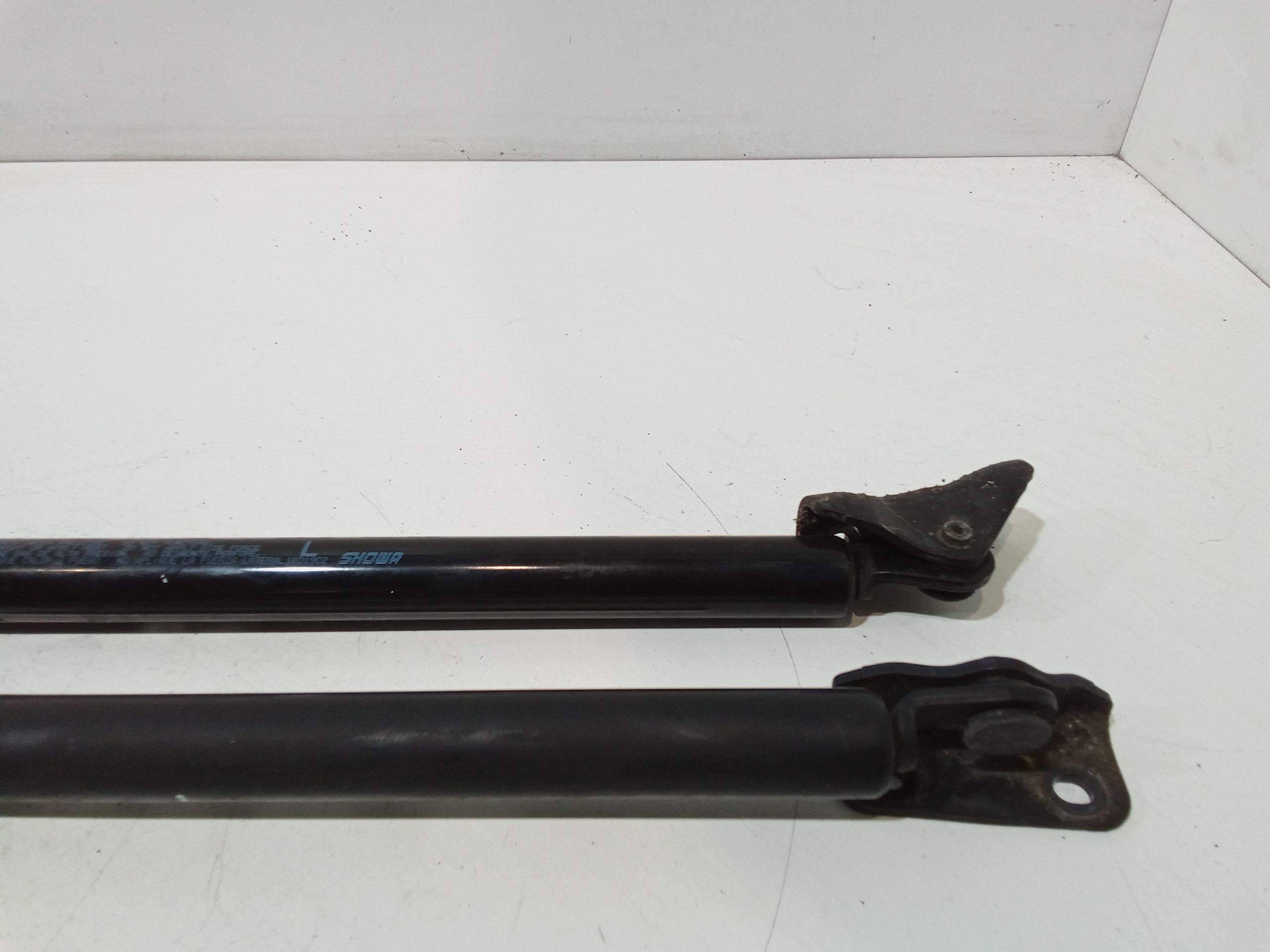 Pistoncini cofano Post. per Mitsubishi Asx 1 Serie (2010 - In produzione)