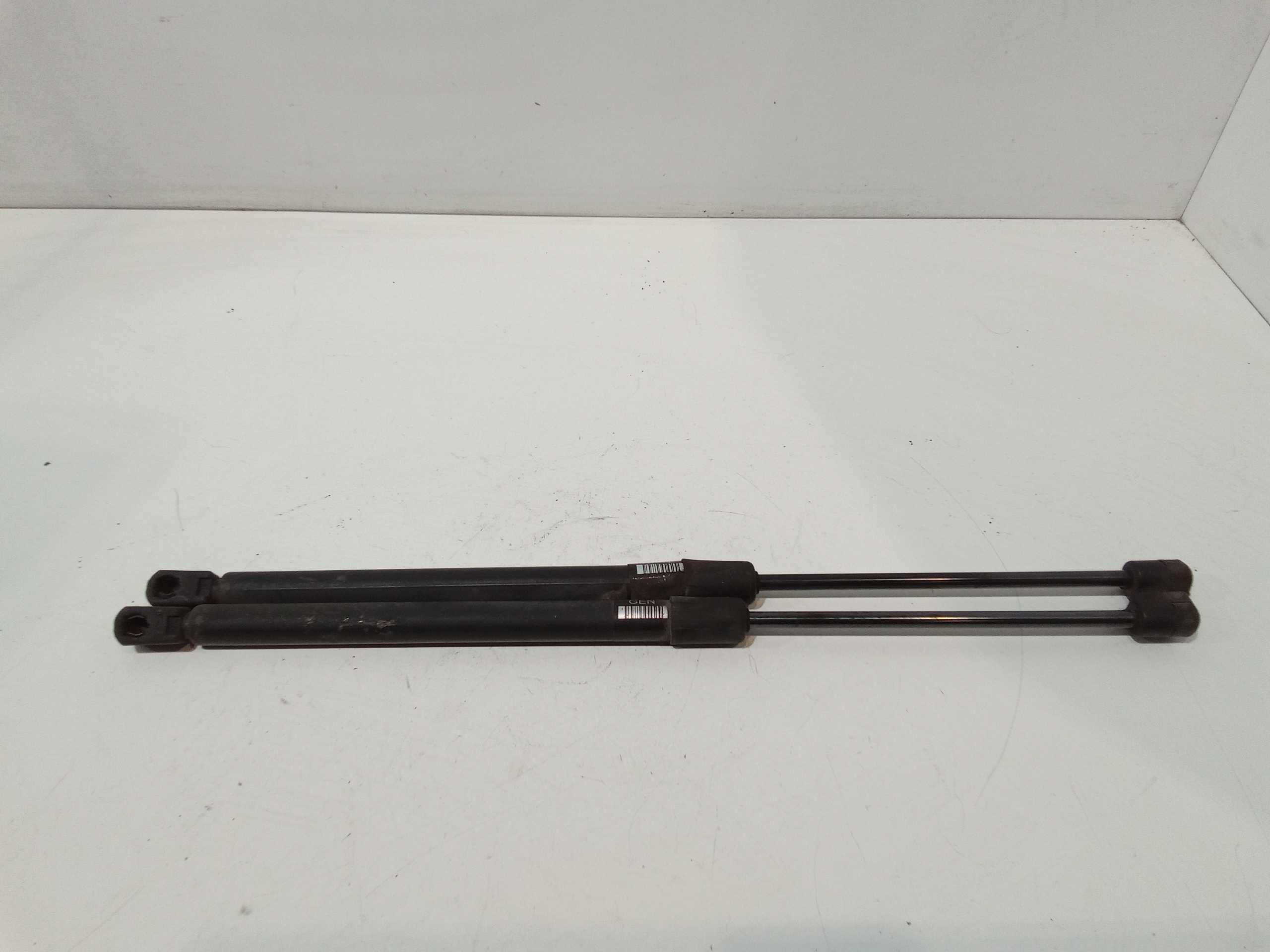 Pistoncini cofano Post. per Hyundai I10 1 Serie (2007 - 2011)