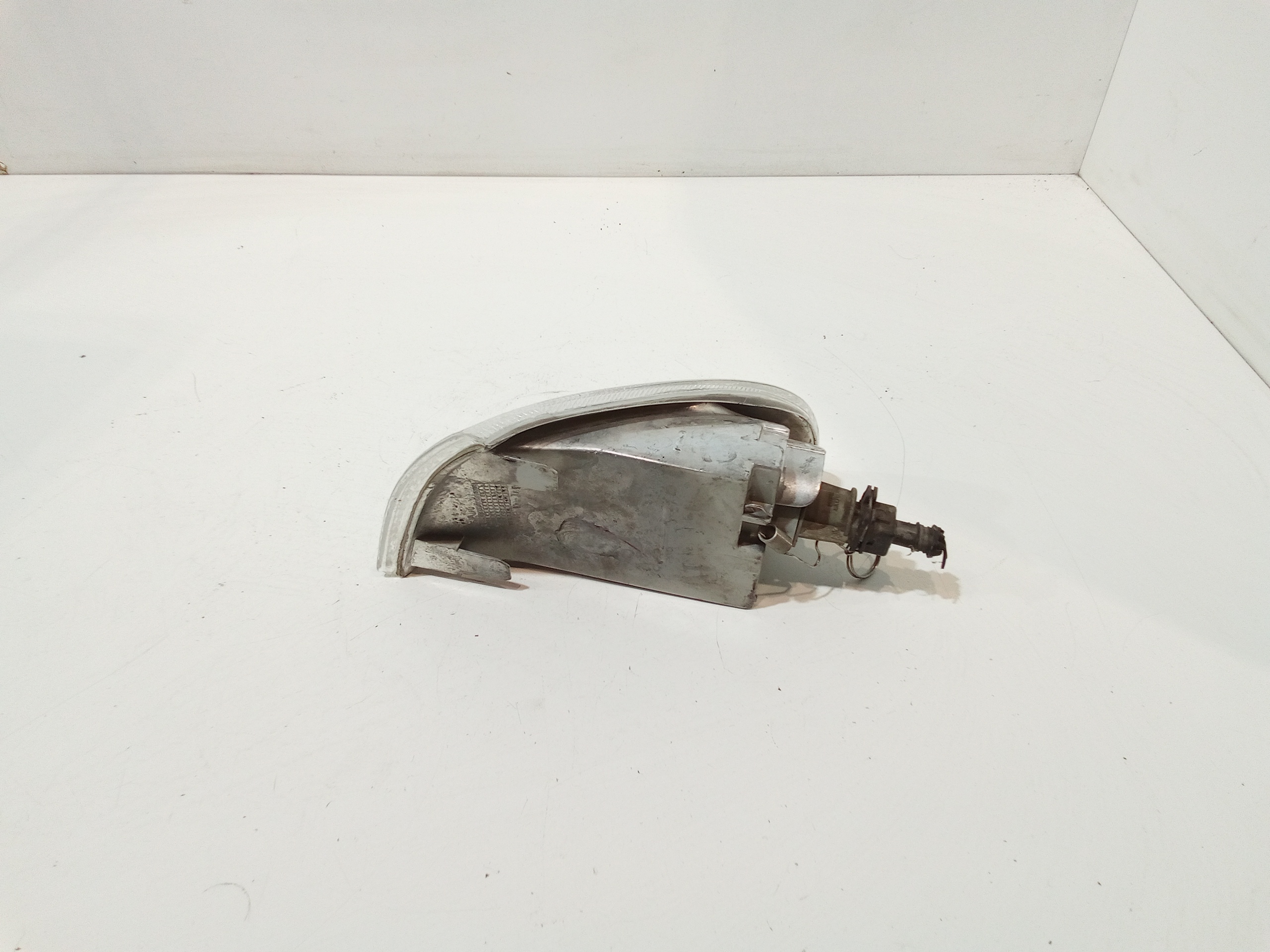 Freccia ant DX per Fiat Punto Berlina 3p (1993 - 1999)