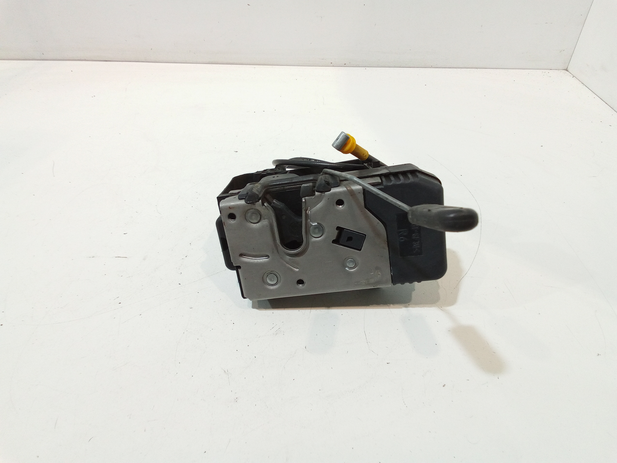 Serratura Anteriore Destra per Renault Trafic Furgone (2001 - 2007)