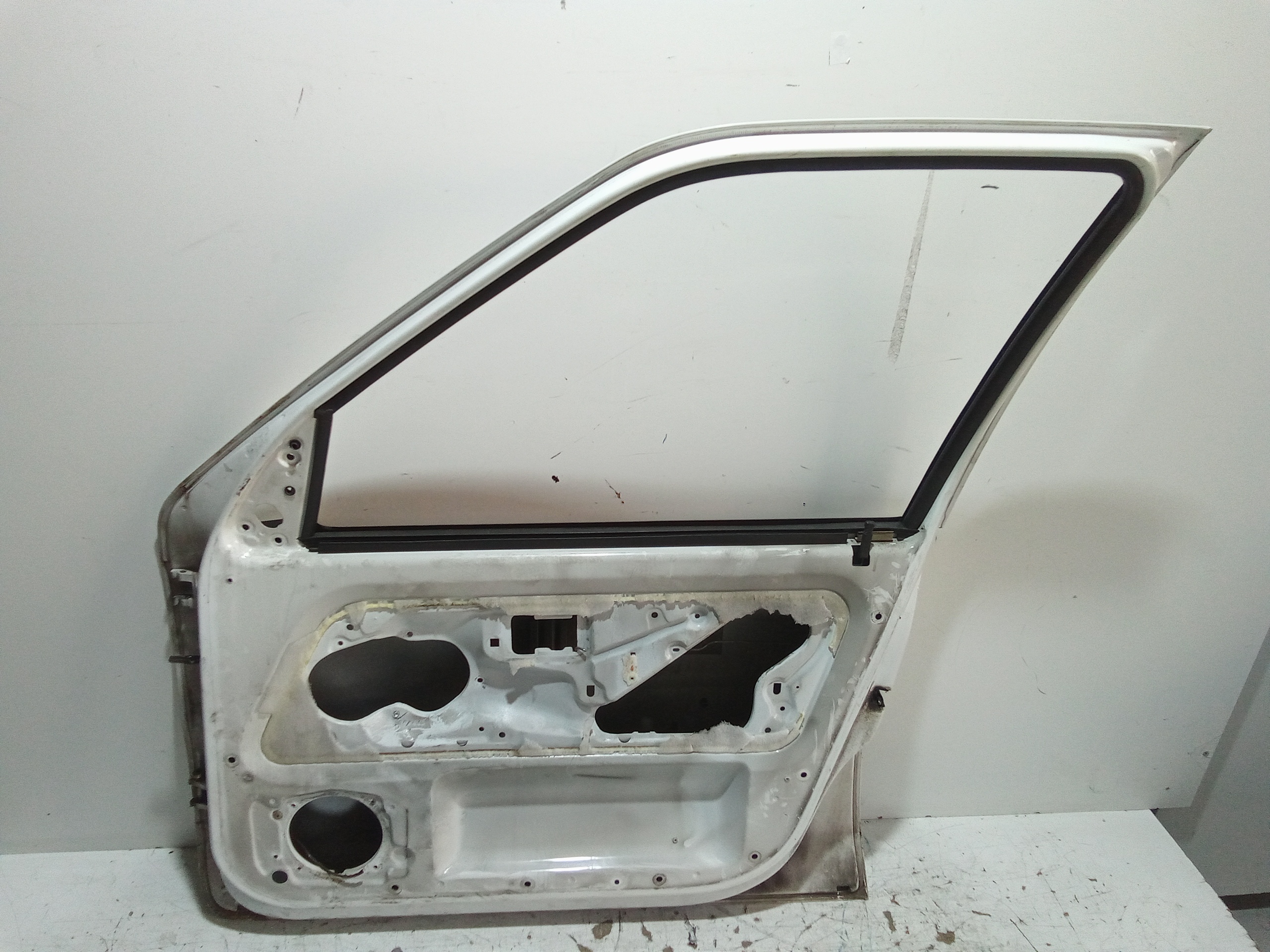 Portiera anteriore Destra per Citroen Saxo 2 Serie (1999 - 2002)