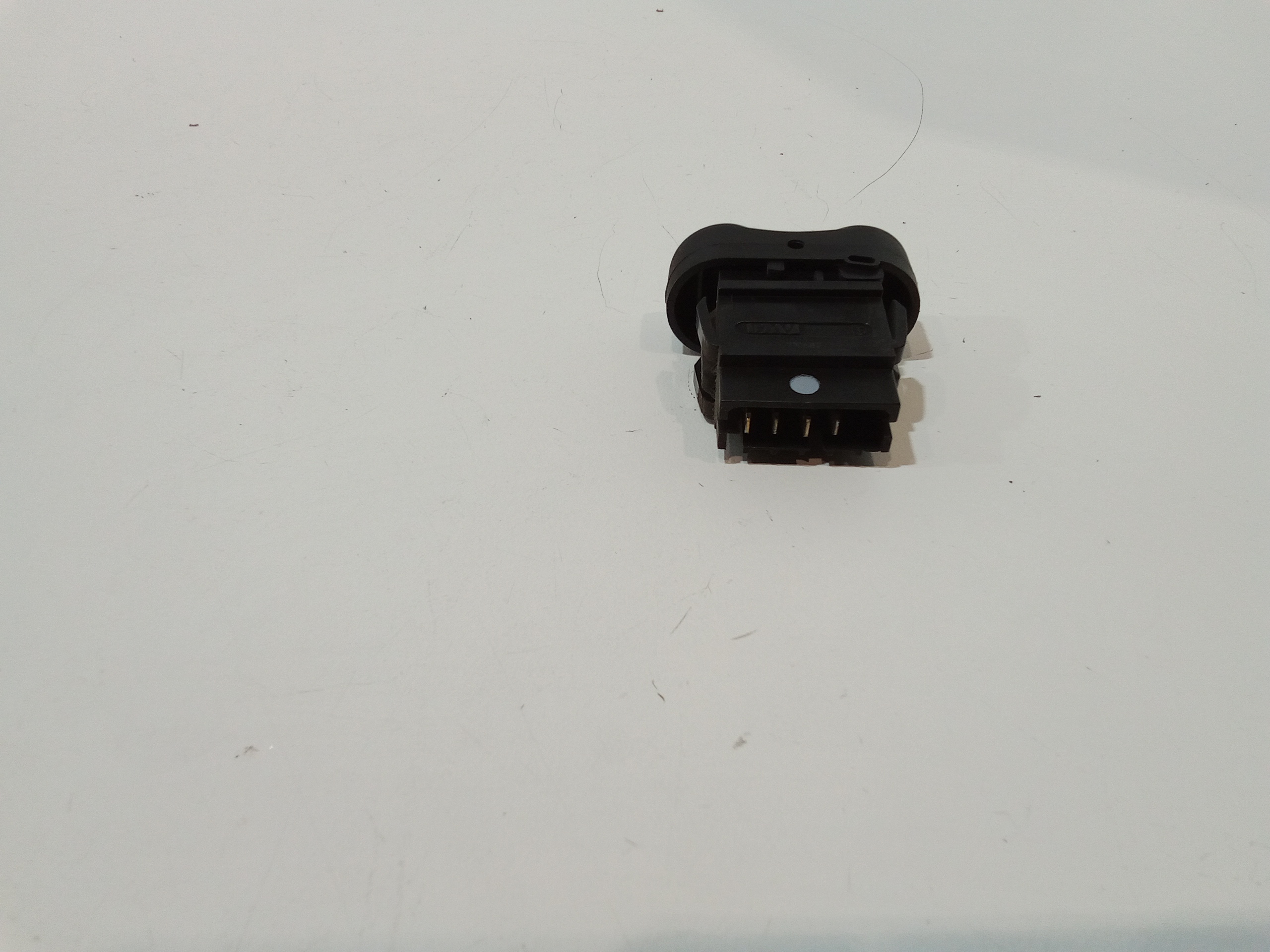 Pulsante Tergilunotto posteriore per Dacia Sandero 1 Serie (2008 - 2012)