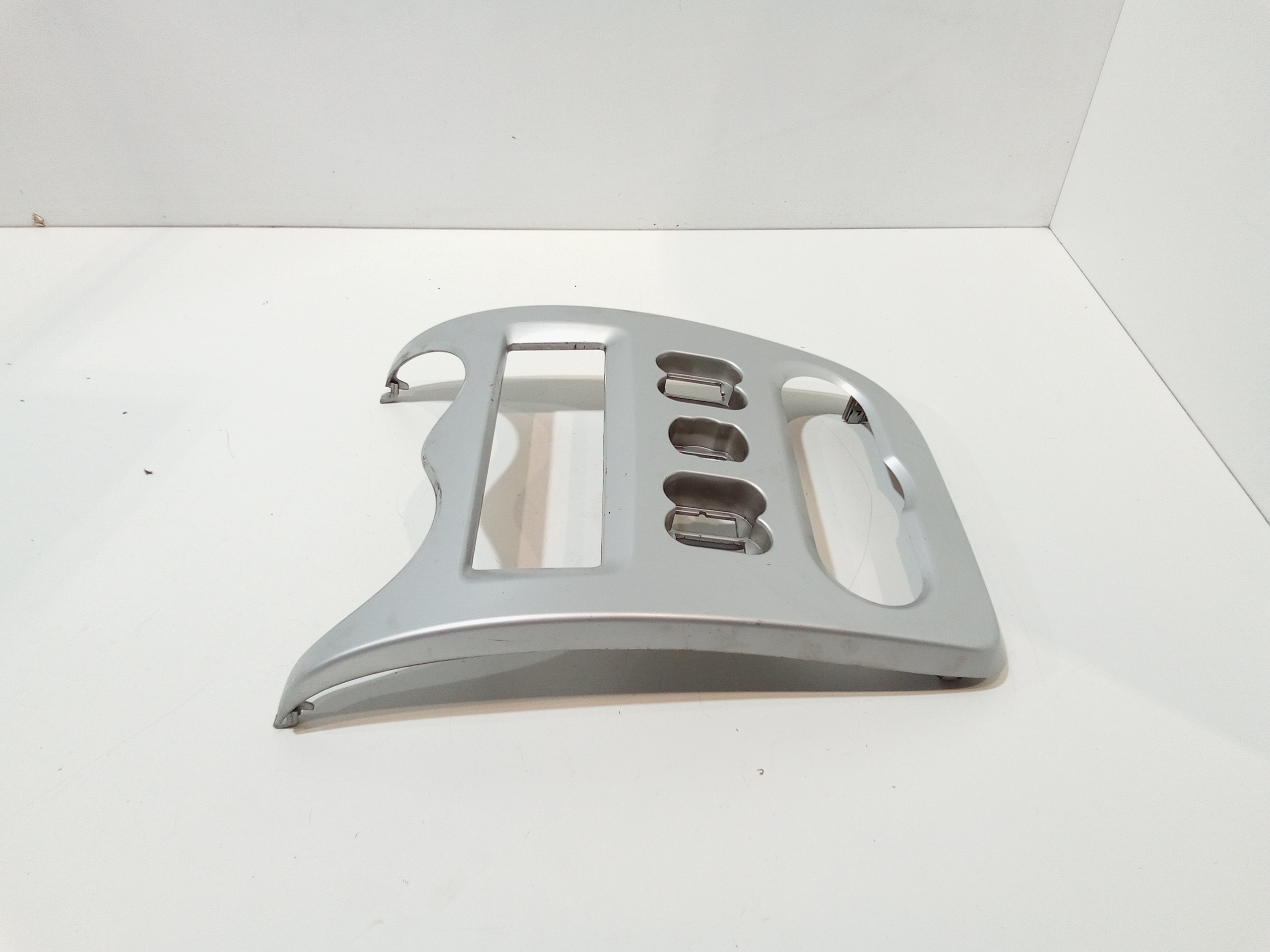 Modanatura Centrale Cruscotto per Dacia Sandero 1 Serie (2008 - 2012)