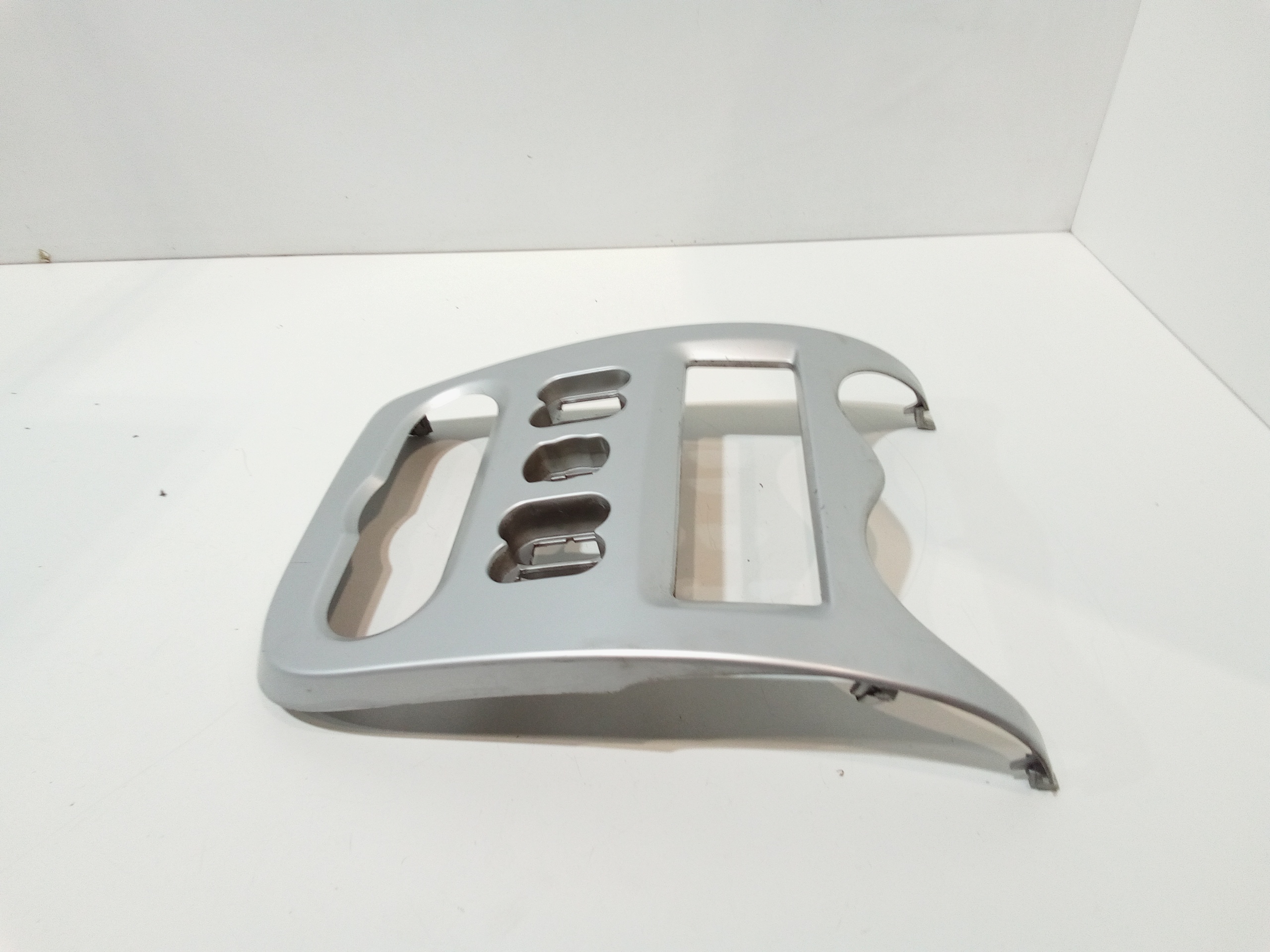 Modanatura Centrale Cruscotto per Dacia Sandero 1 Serie (2008 - 2012)