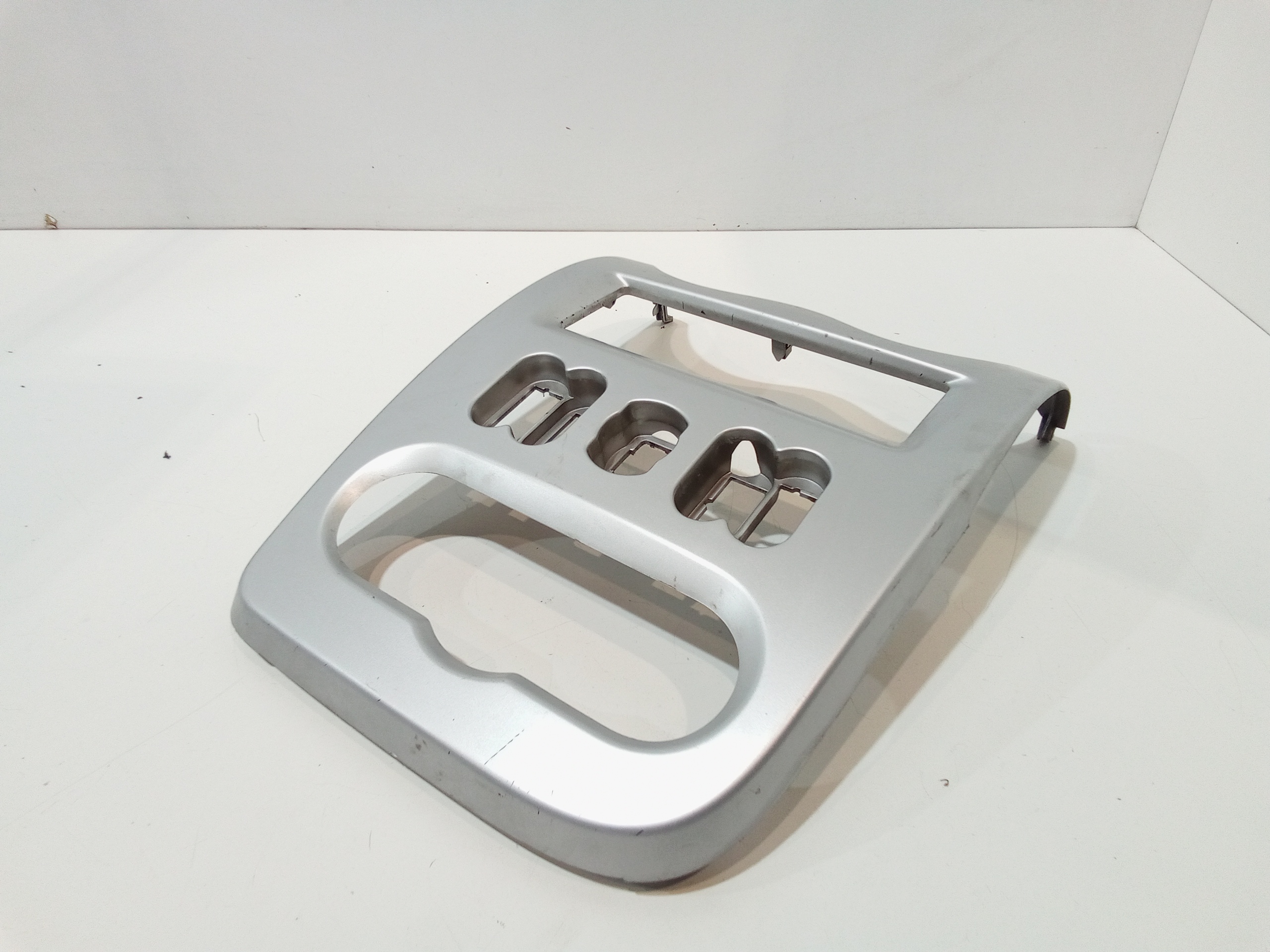 Modanatura Centrale Cruscotto per Dacia Sandero 1 Serie (2008 - 2012)