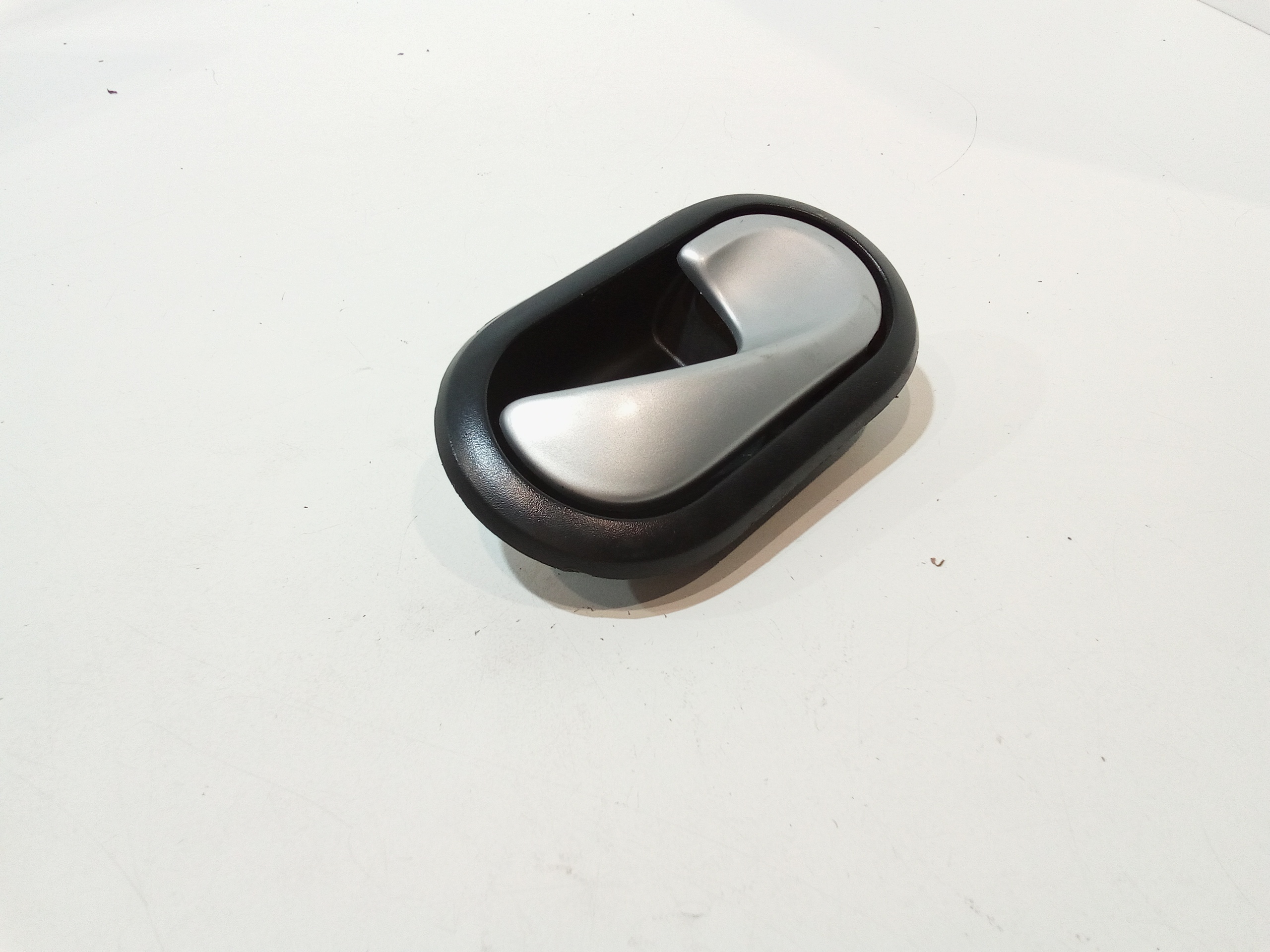 Maniglia interna Anteriore Destra per Dacia Sandero 1 Serie (2008 - 2012)