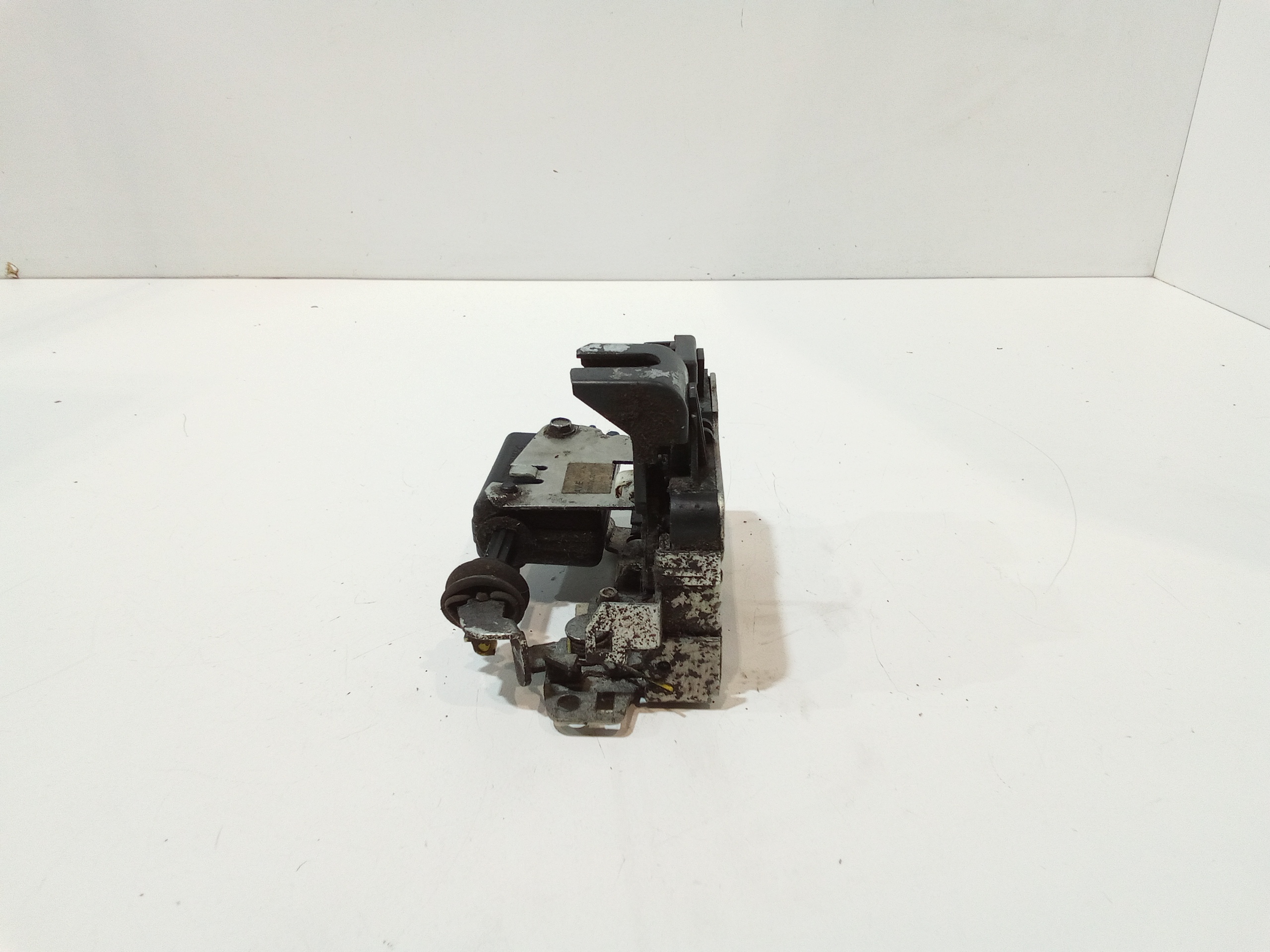 Serratura Anteriore Destra per Dacia Sandero 1 Serie (2008 - 2012)