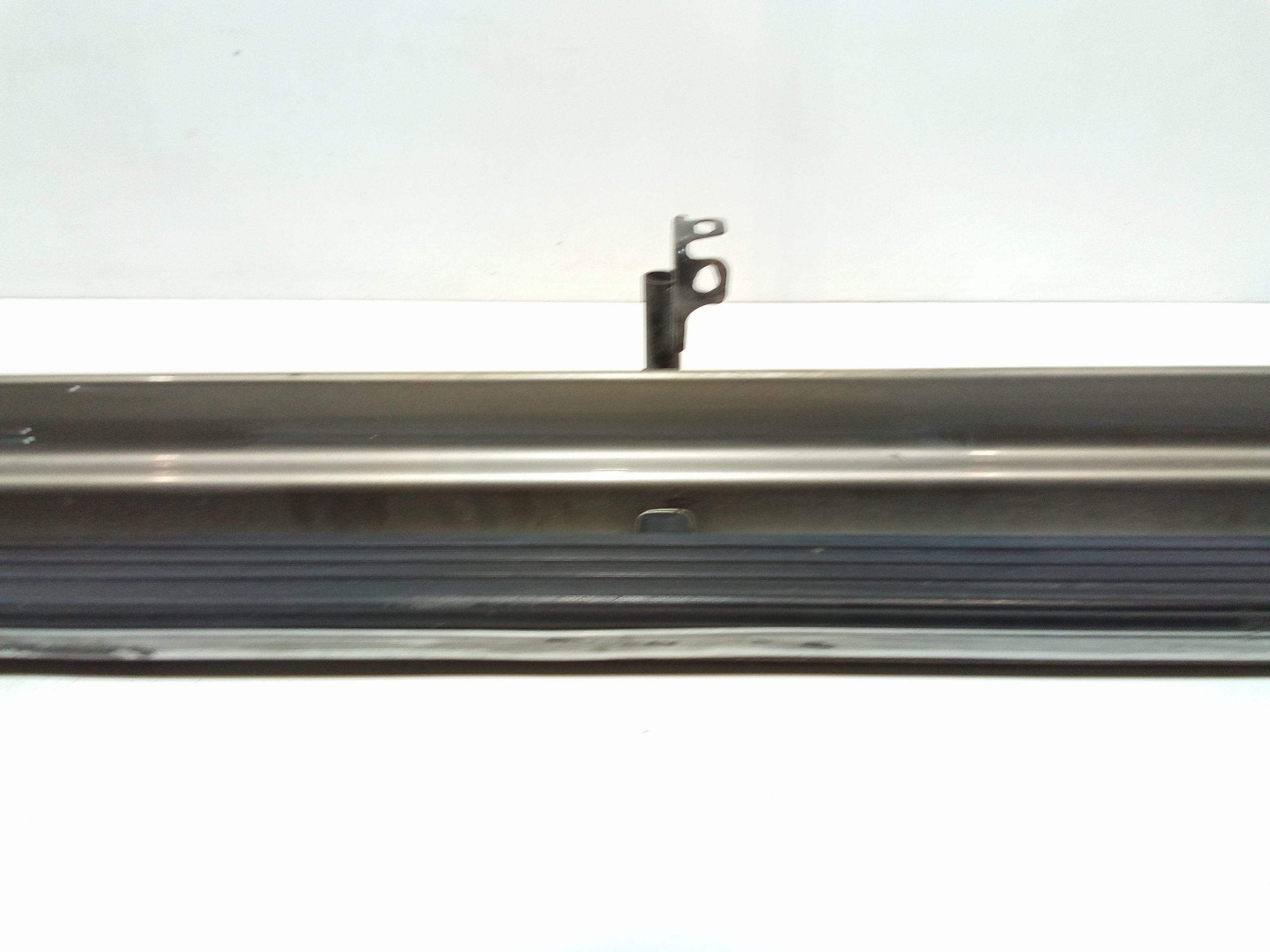 Pedana Laterale Destra per Mitsubishi Pajero 6 Serie (2006 - In produzione)