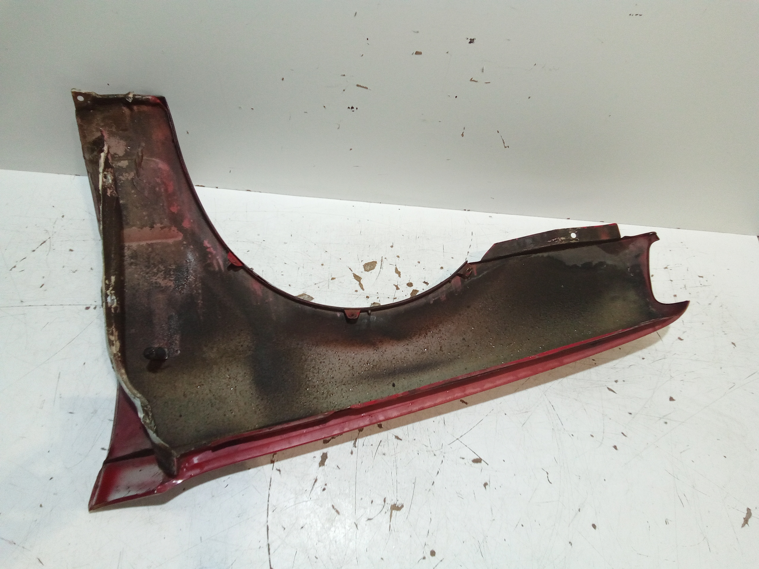 Parafango Anteriore Destro per Volkswagen Polo 2 Serie (1981 - 1994)