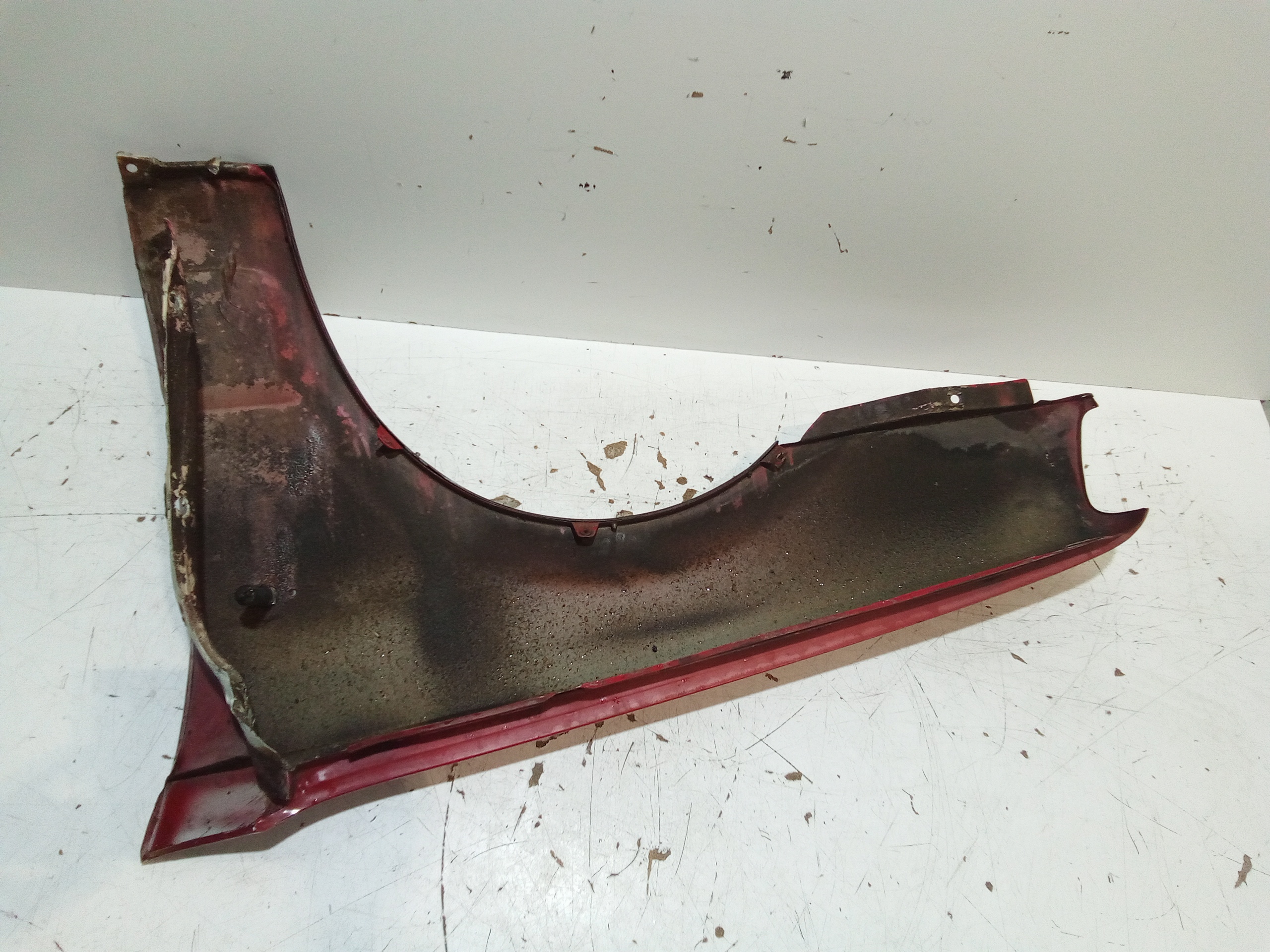 Parafango Anteriore Destro per Volkswagen Polo 2 Serie (1981 - 1994)