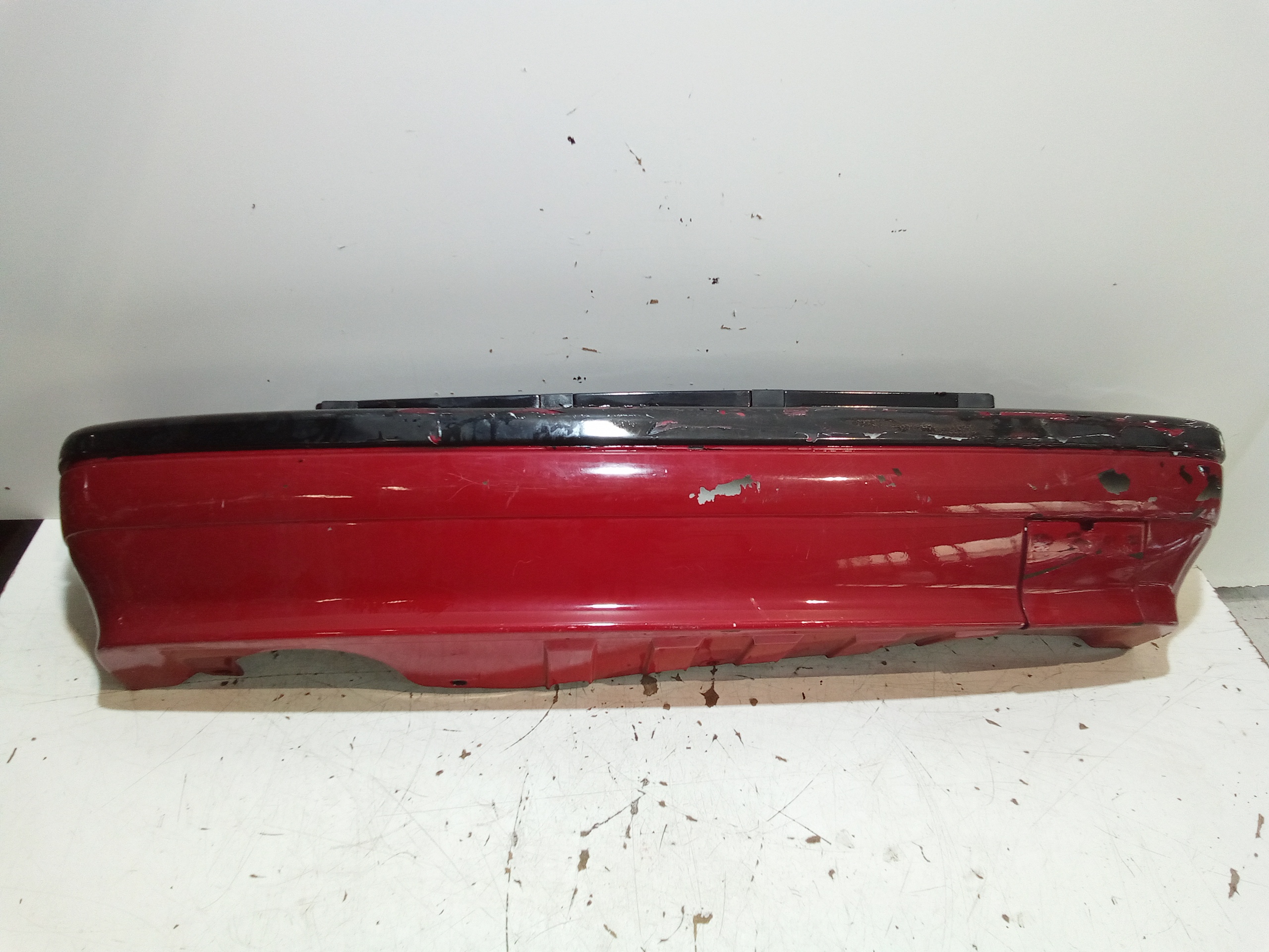 Paraurti Posteriore completo per Volkswagen Polo 2 Serie (1981 - 1994)