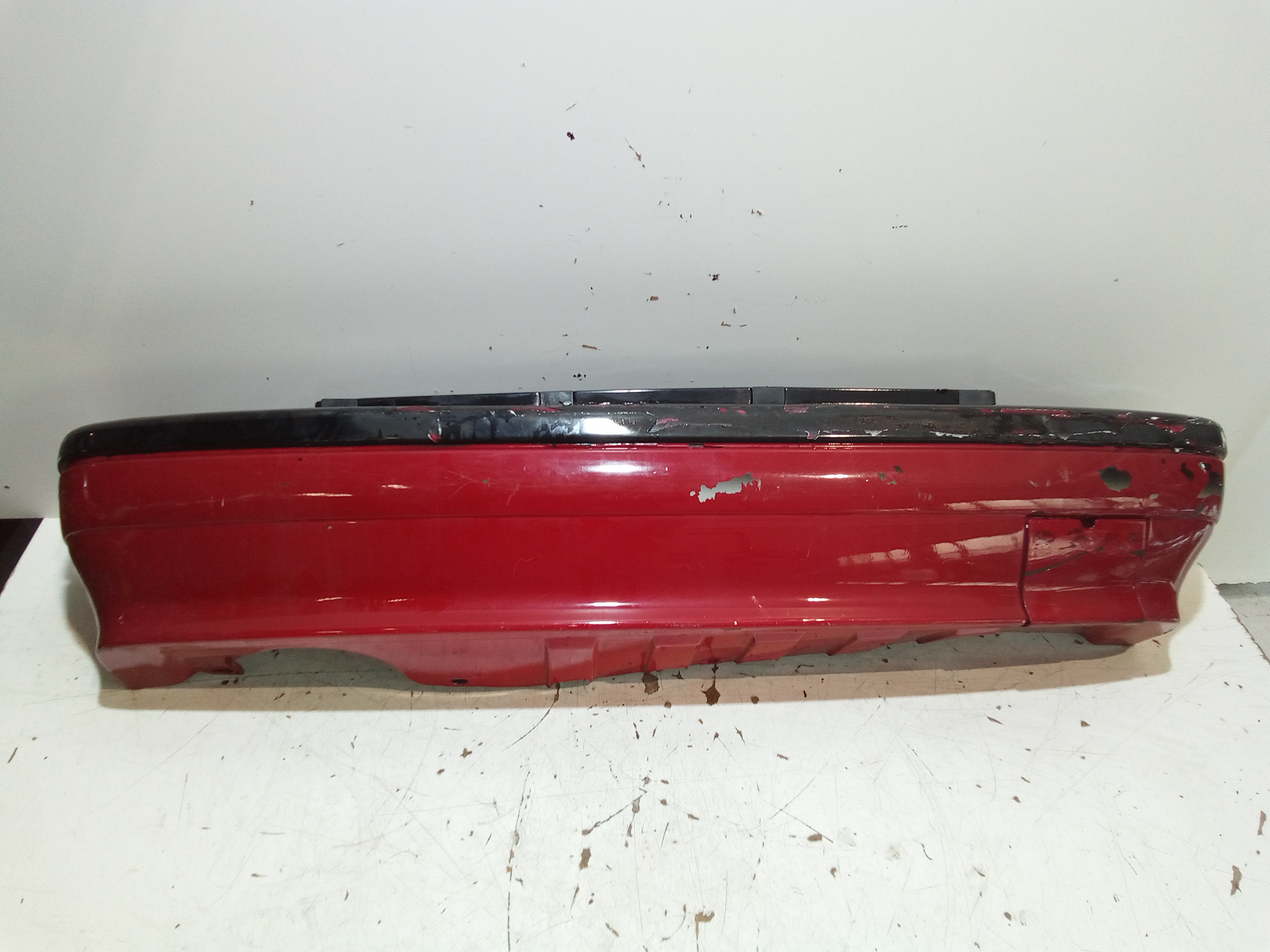 Paraurti Posteriore completo per Volkswagen Polo 2 Serie (1981 - 1994)