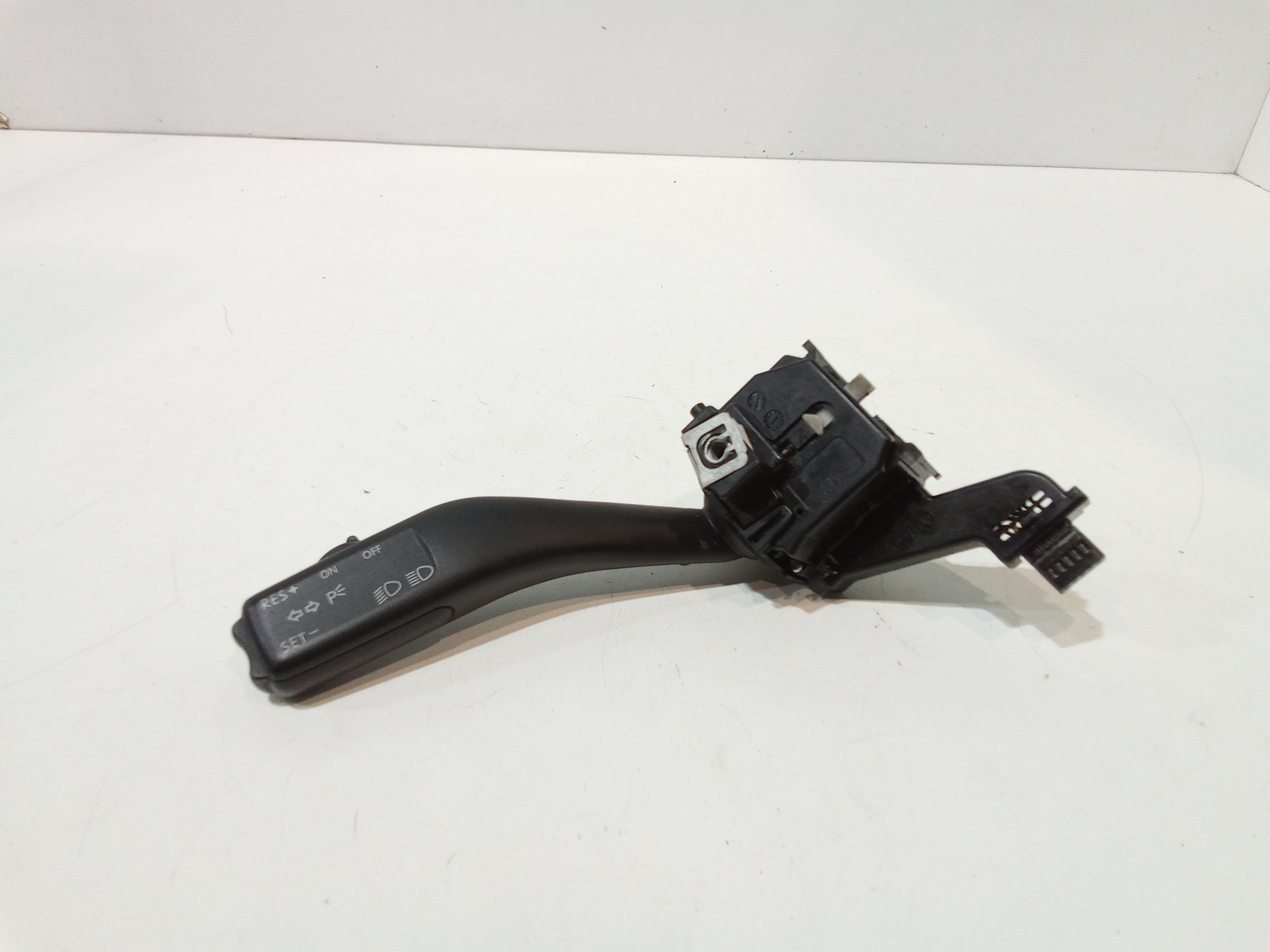 Devioluci sinistro per Seat Leon 2 Serie (2005 - 2009)