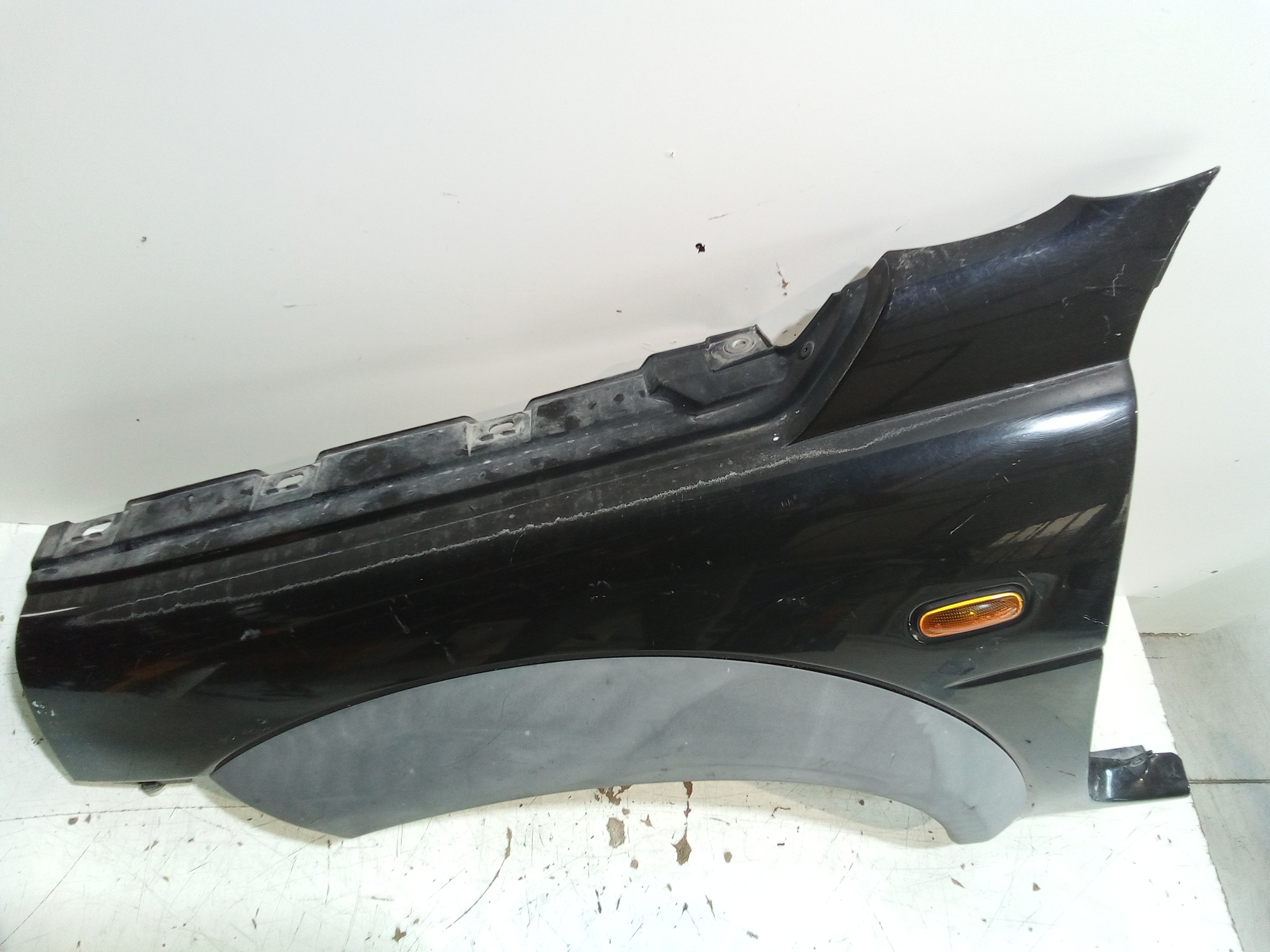 Parafango Anteriore Sinistro per Land Rover Freelander 1 Serie (1998 - 2003)