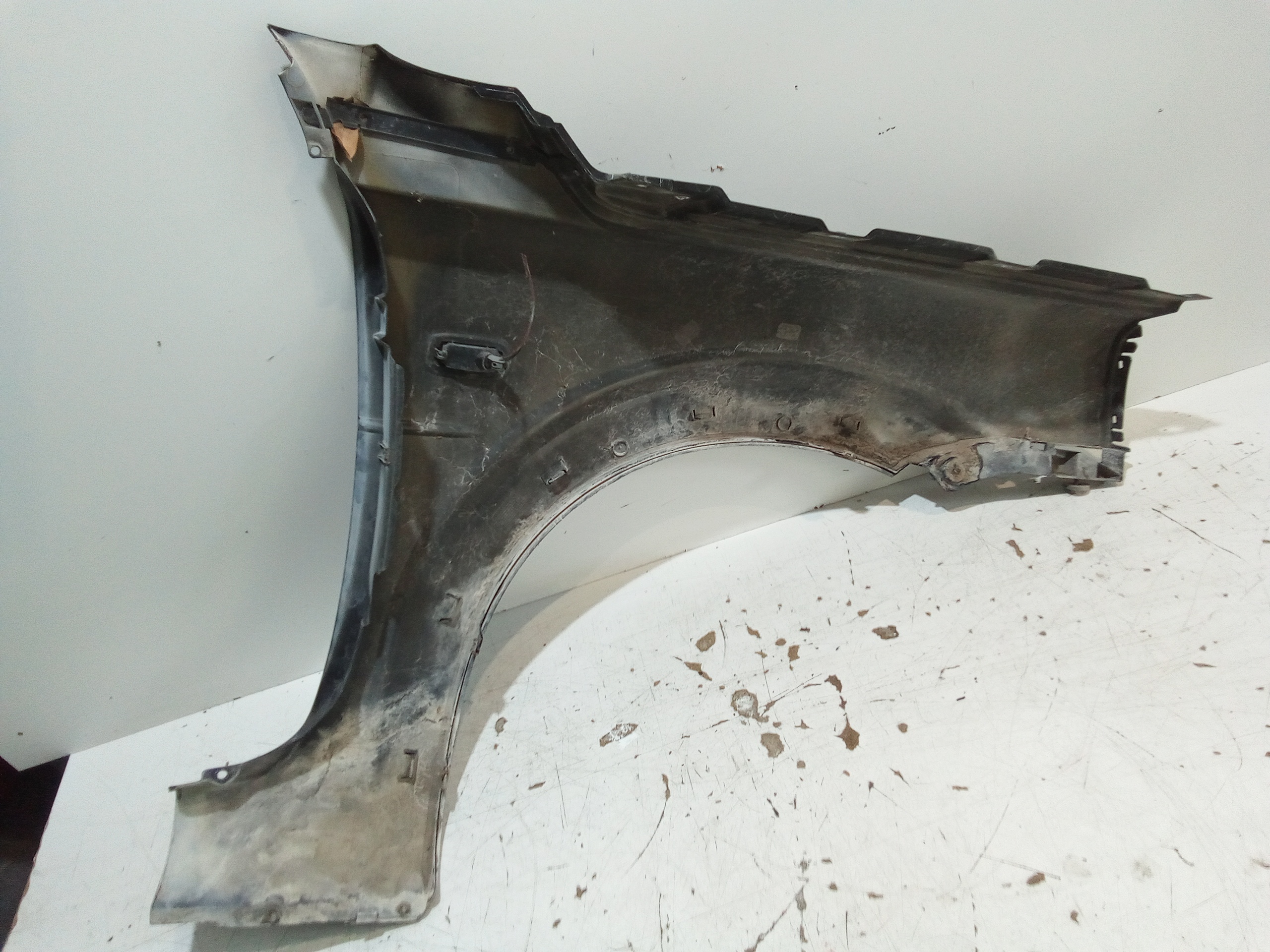 Parafango Anteriore Sinistro per Land Rover Freelander 1 Serie (1998 - 2003)