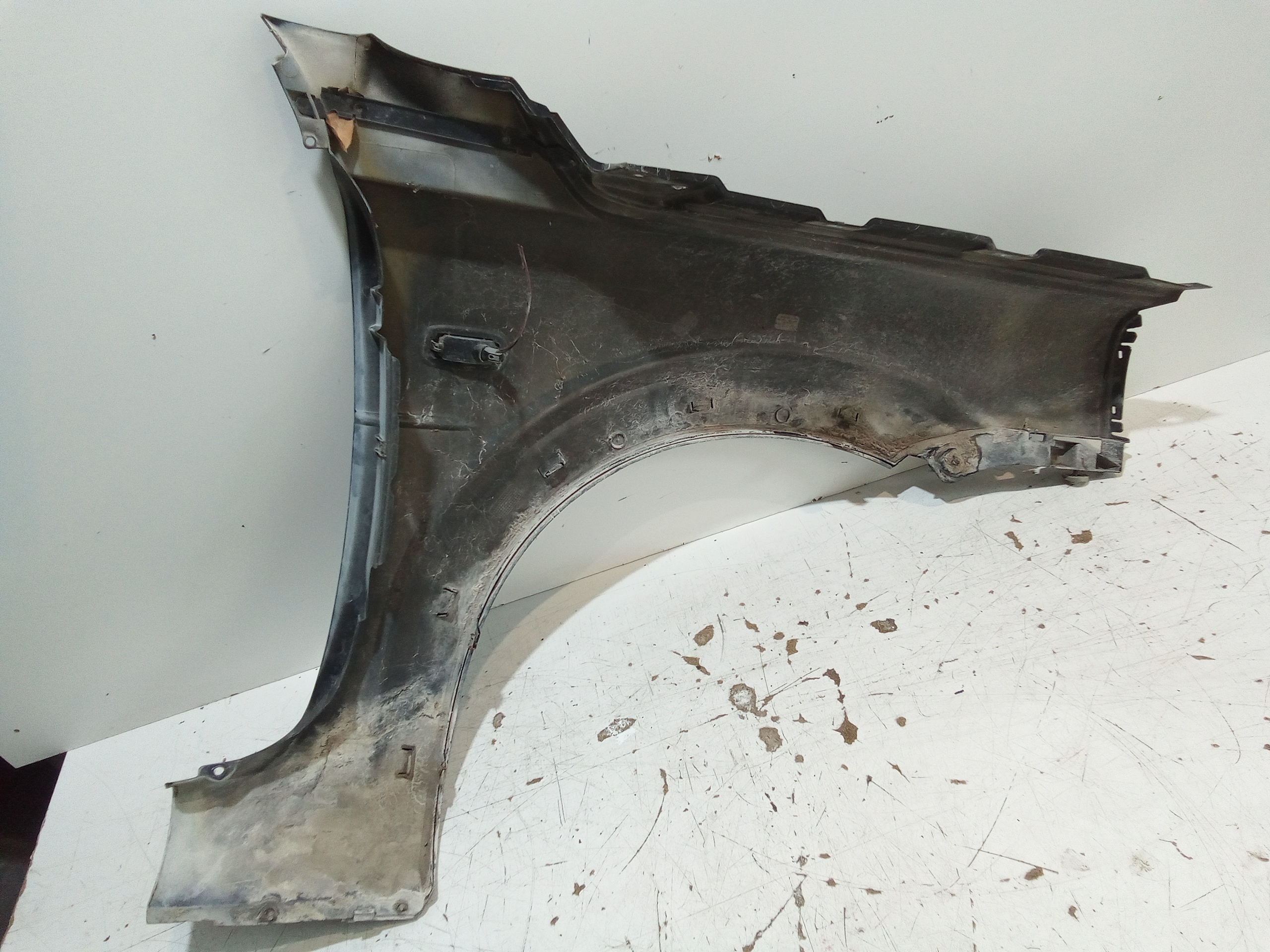 Parafango Anteriore Sinistro per Land Rover Freelander 1 Serie (1998 - 2003)