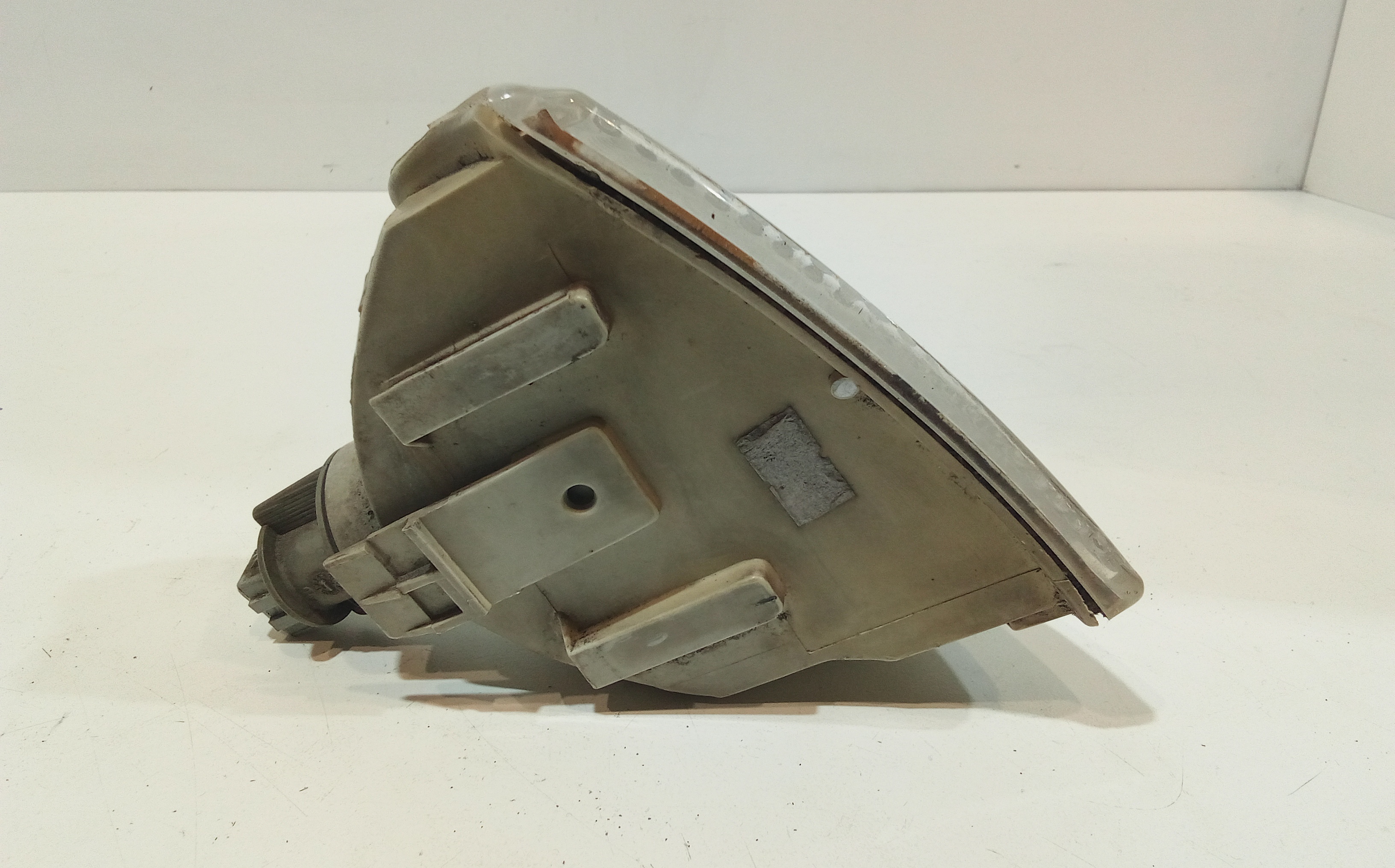 Freccia ant SX per Volkswagen Polo 2 Serie (1981 - 1994)