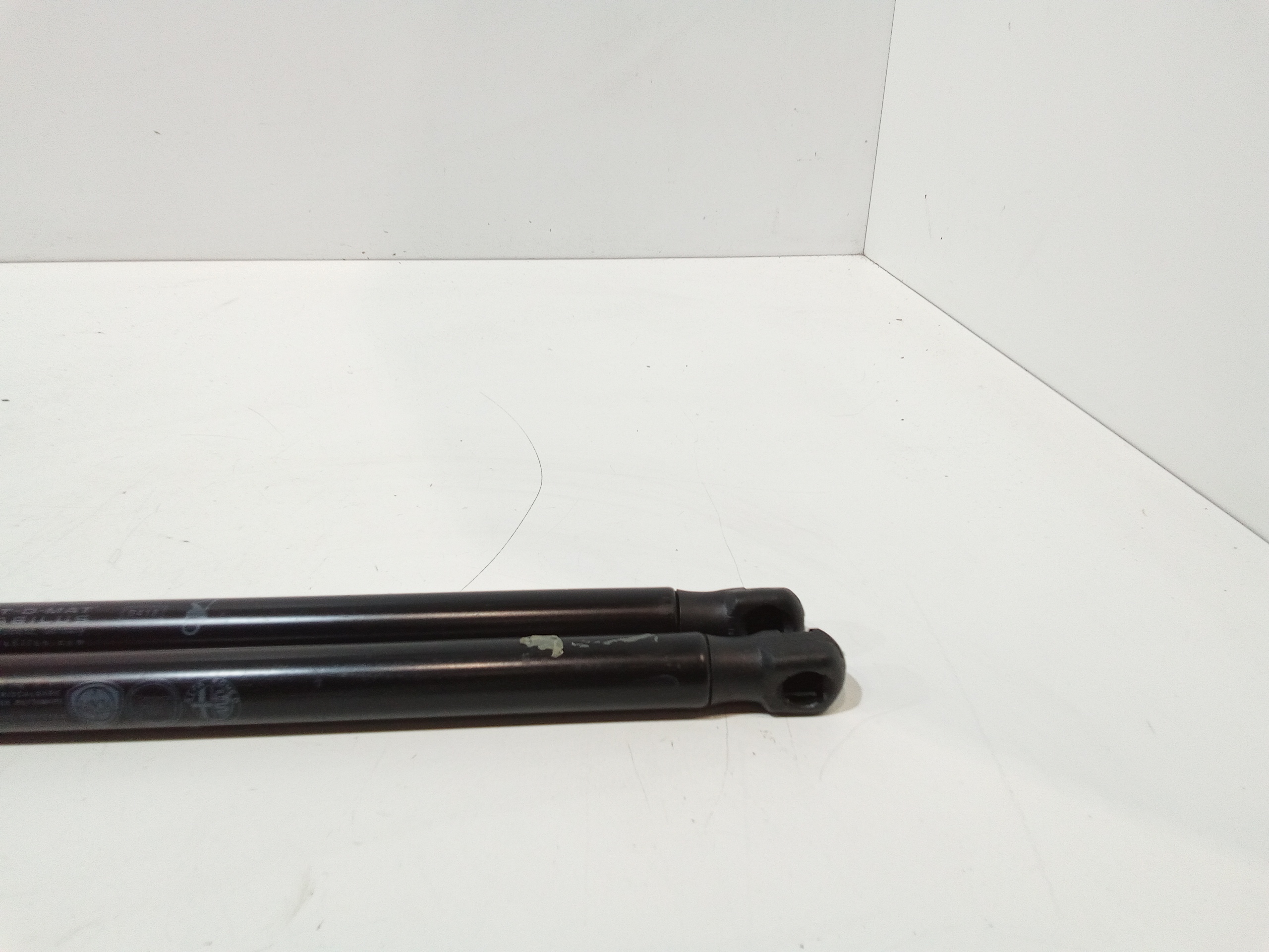 Pistoncini cofano ant per Hyundai I20 1 Serie (2008 - 2014)