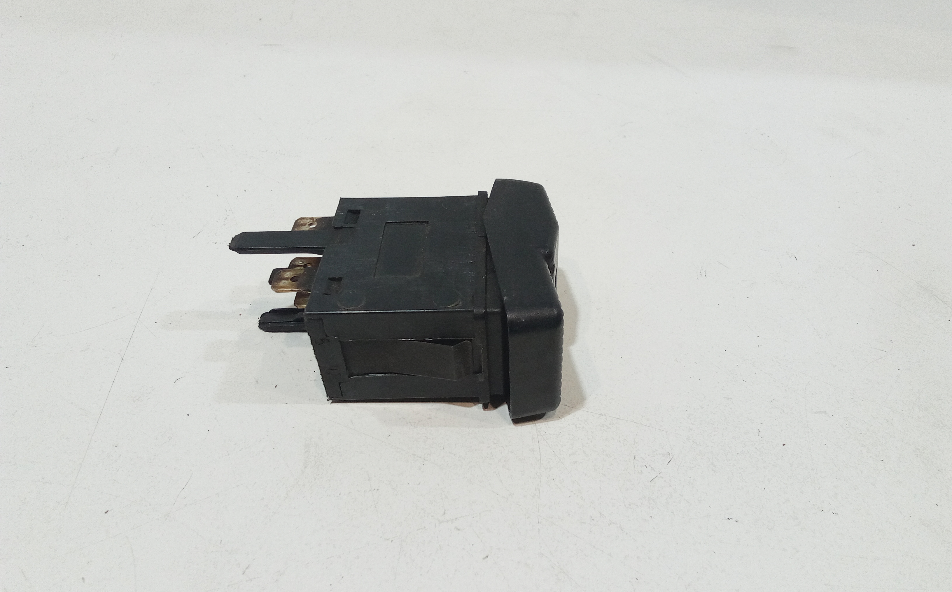 Pulsante retronebbia per Volkswagen Polo 2 Serie (1981 - 1994)