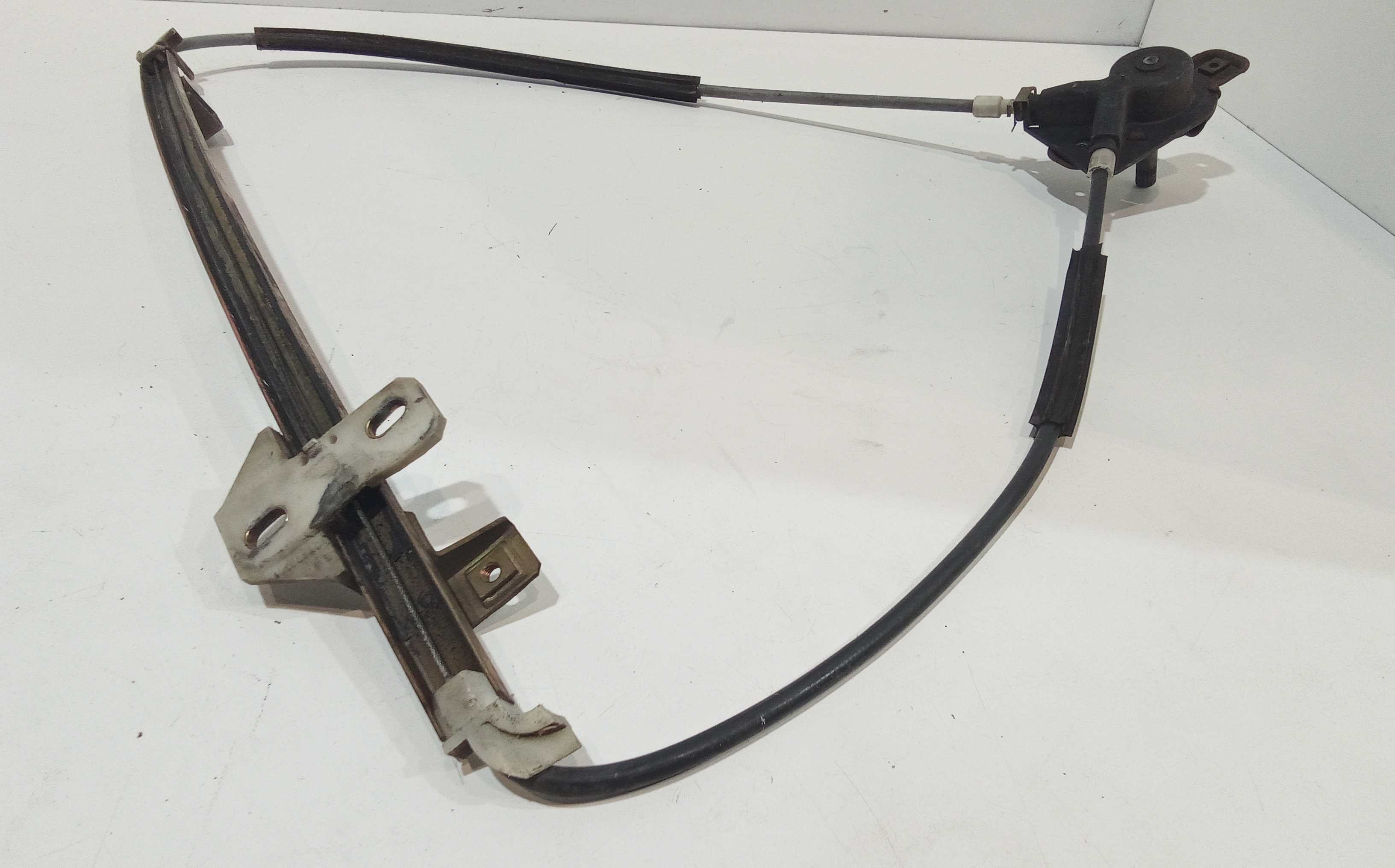 Cremagliera anteriore sinistra Guida per Volkswagen Polo 2 Serie (1981 - 1994)