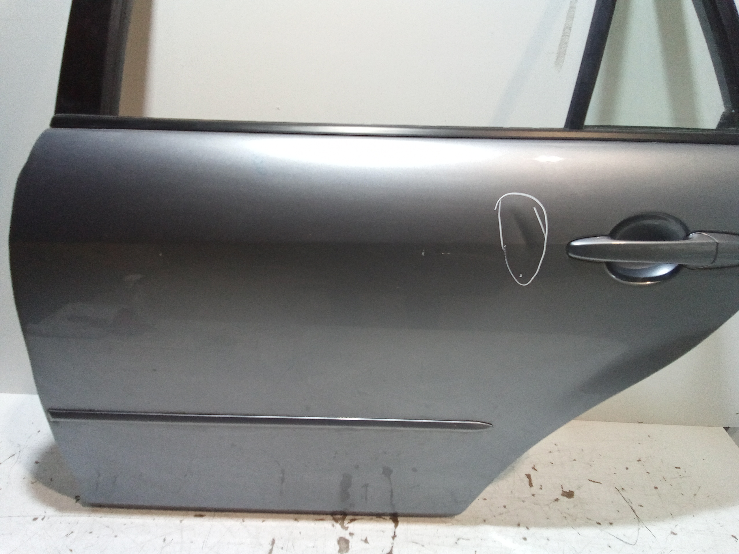 Portiera Posteriore Sinistra per Mazda 6 Berlina (2002 - 2008)